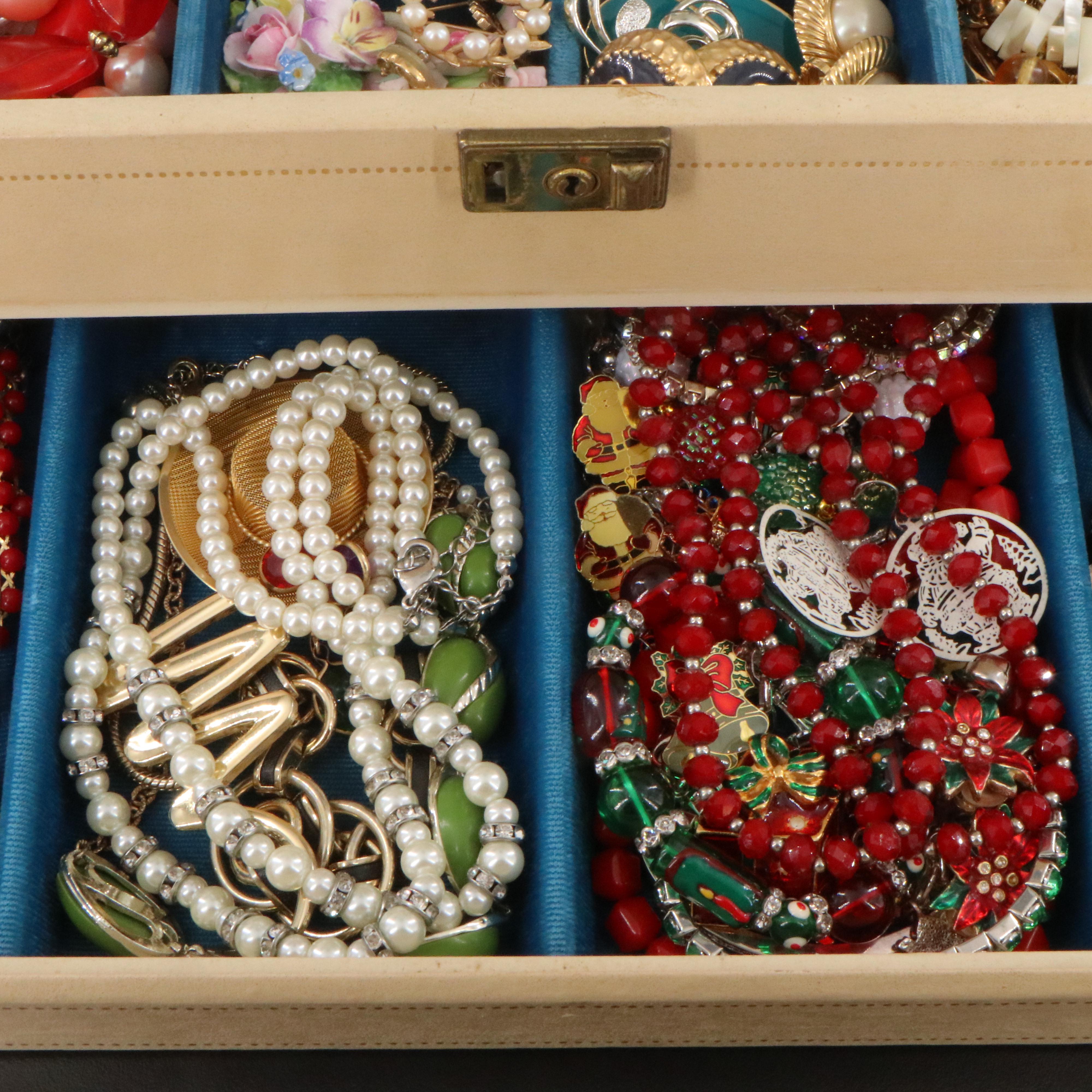 Uncommon Discoveries: Jewelry Collection