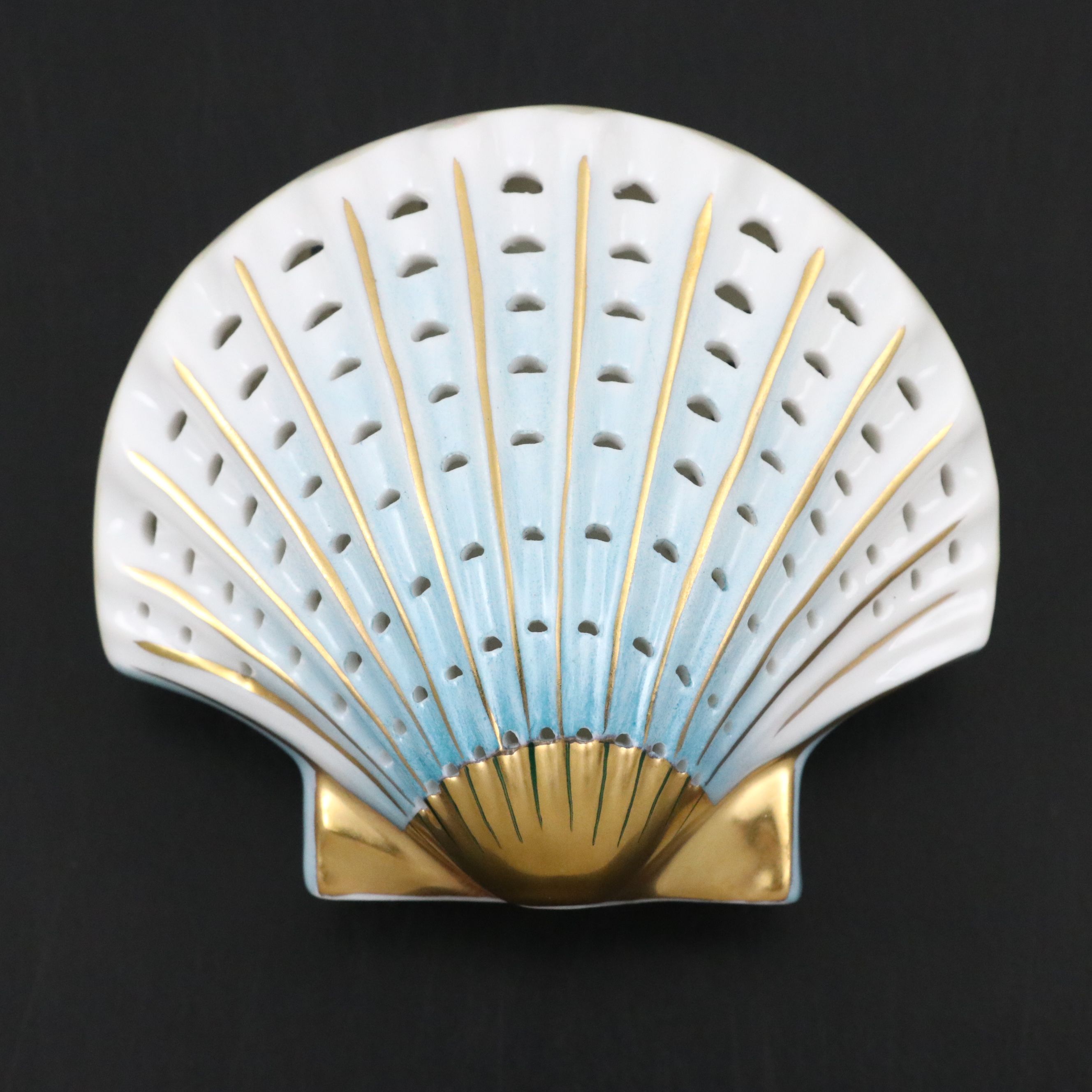 Herend Blue and Gold "Sea Shell" Openwork Porcelain Figurine
