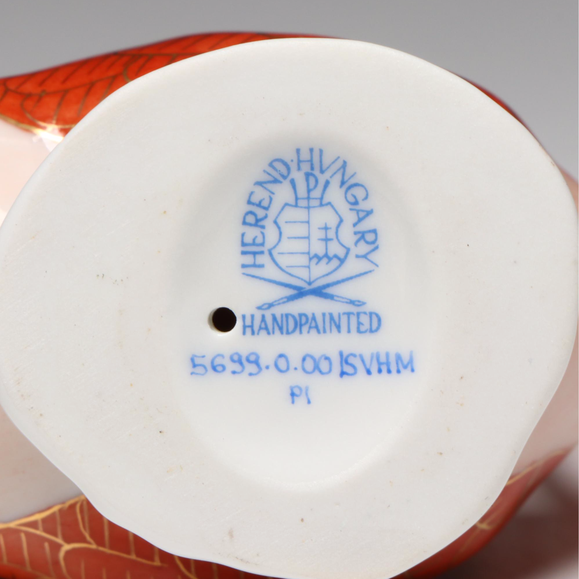 Herend Rust Fishnet with Gold "Canada Goose" Porcelain Figure