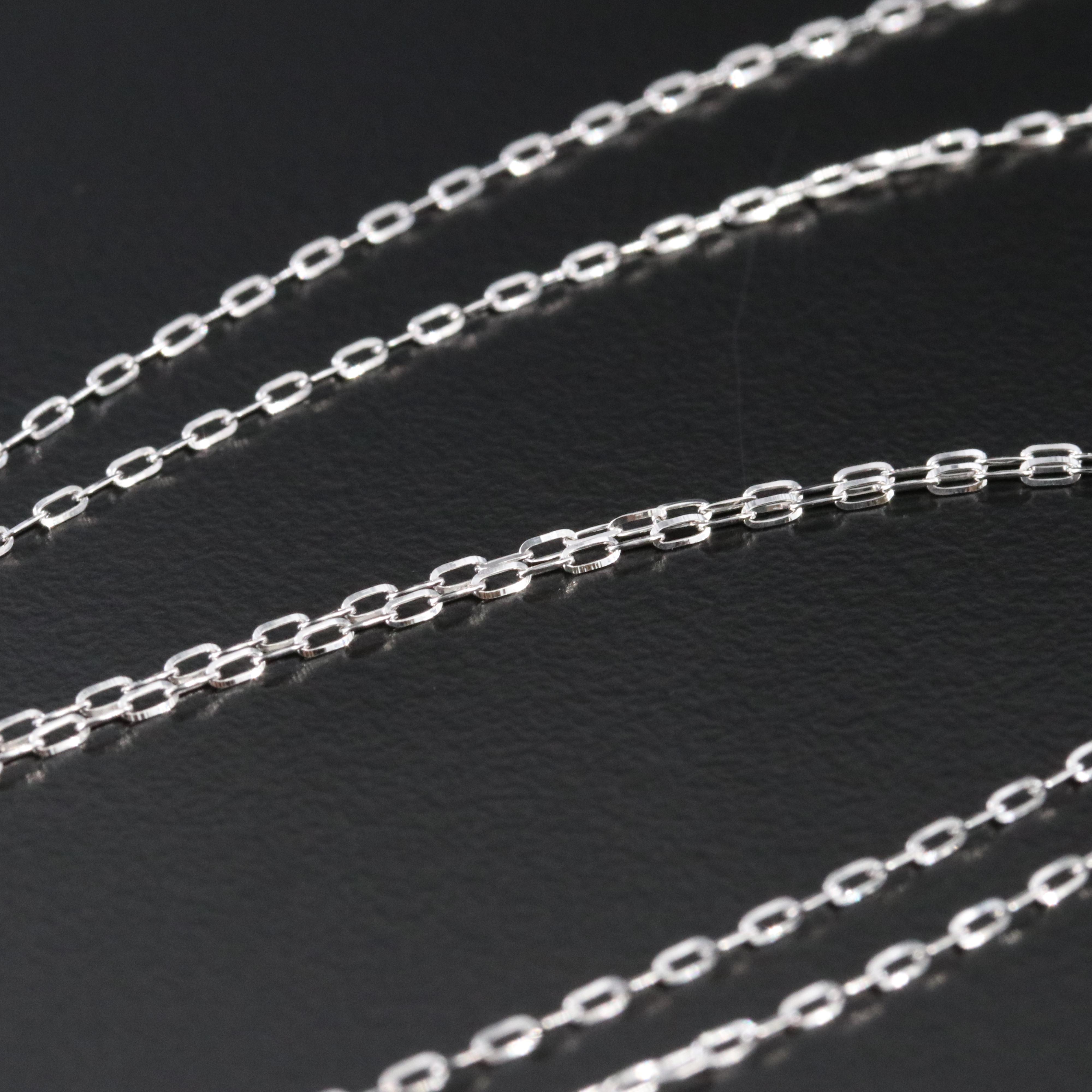 Platinum Cable Chain Necklace