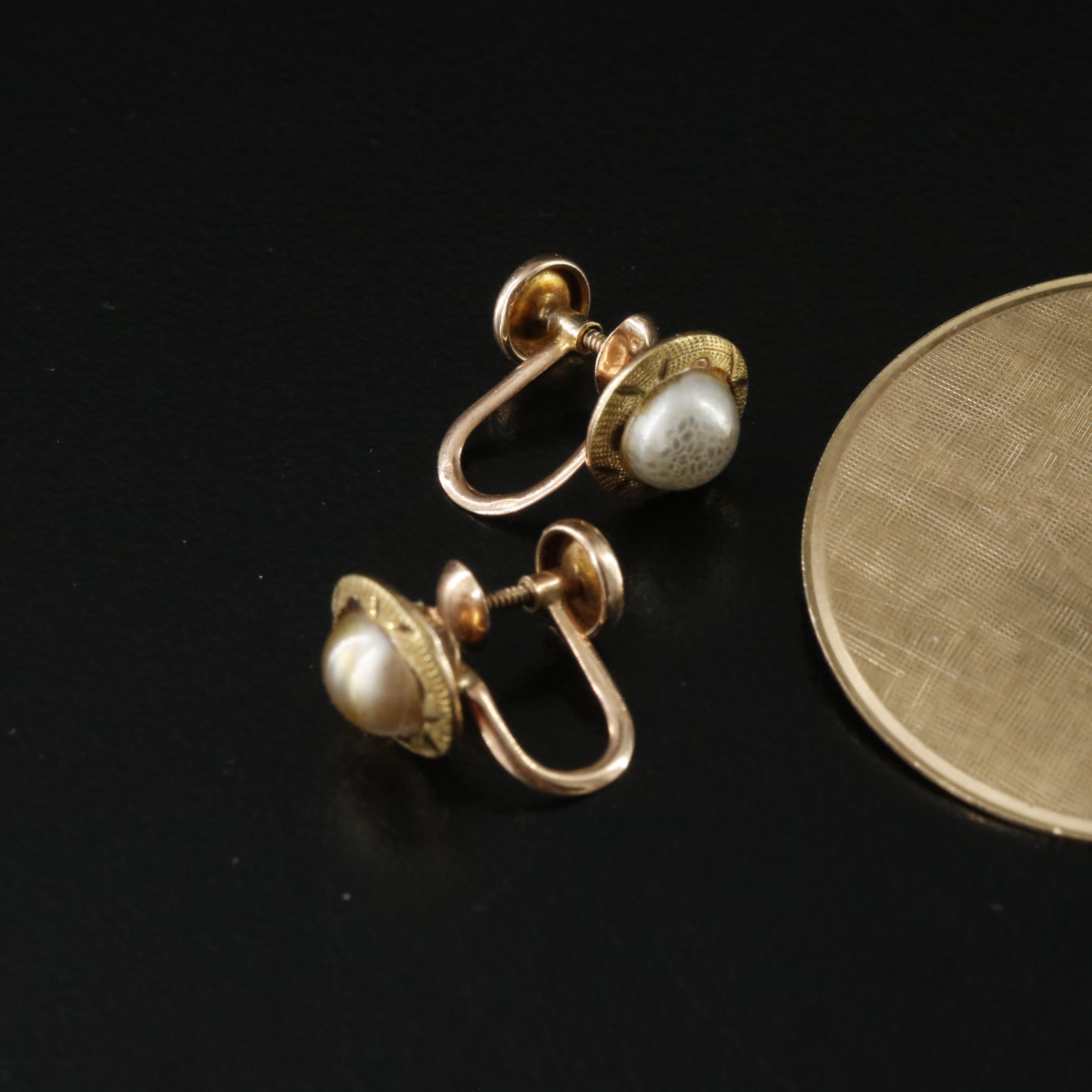 14K Crosshatch Disc Brooch and Faux Pearl Earrings Including 10K