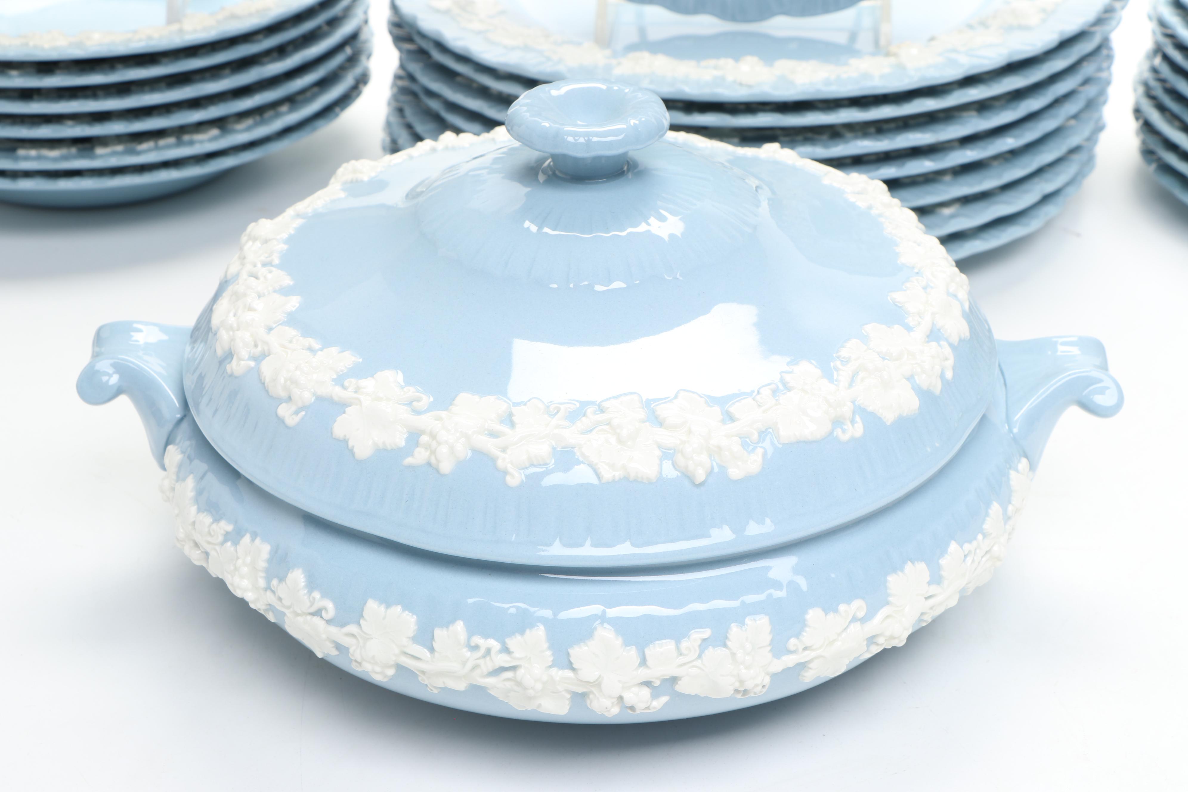 Wedgwood "Cream Color on Lavender" Shell Edge Ceramic Dinnerware