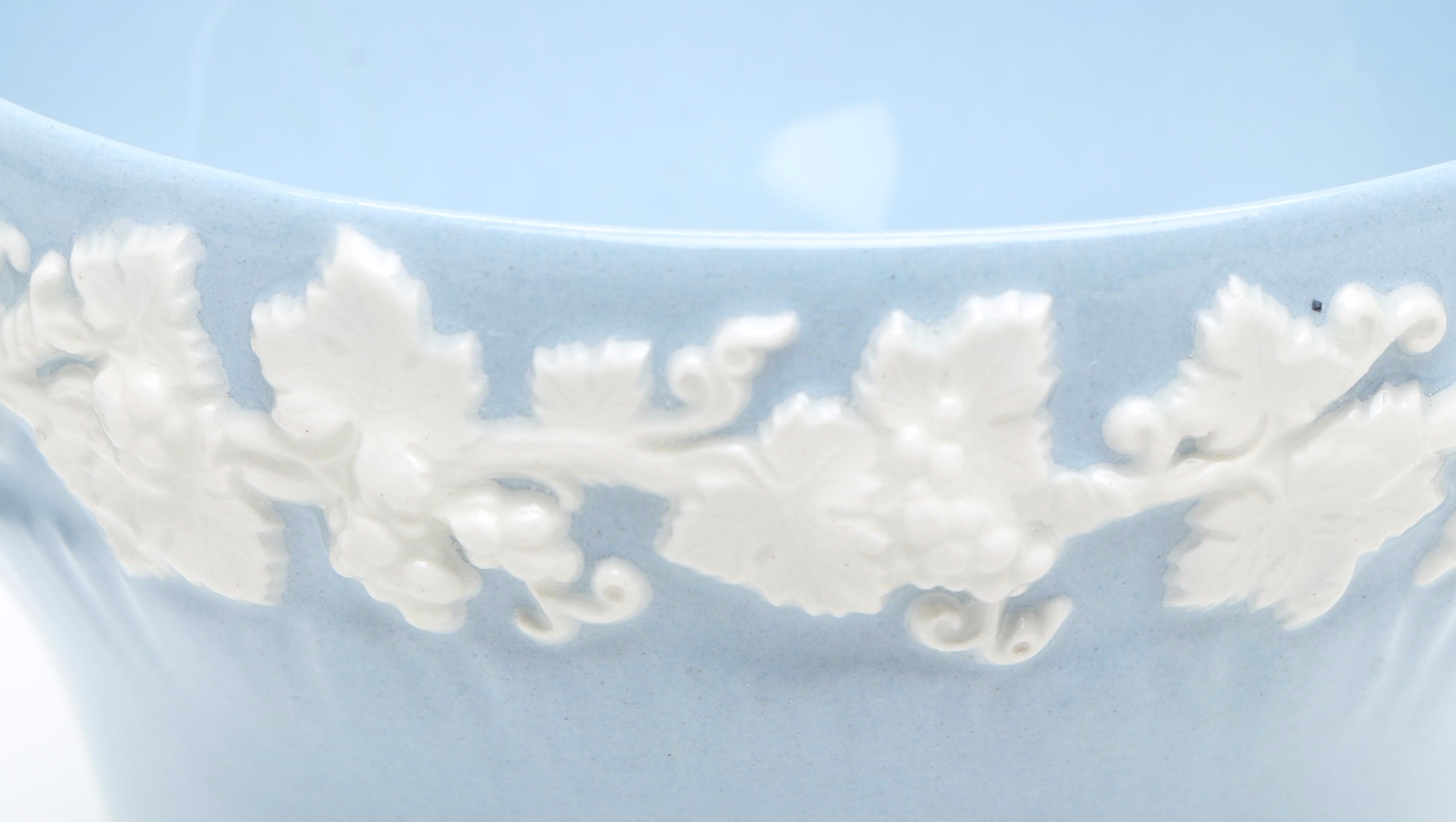 Wedgwood "Cream Color on Lavender" Shell Edge Ceramic Dinnerware