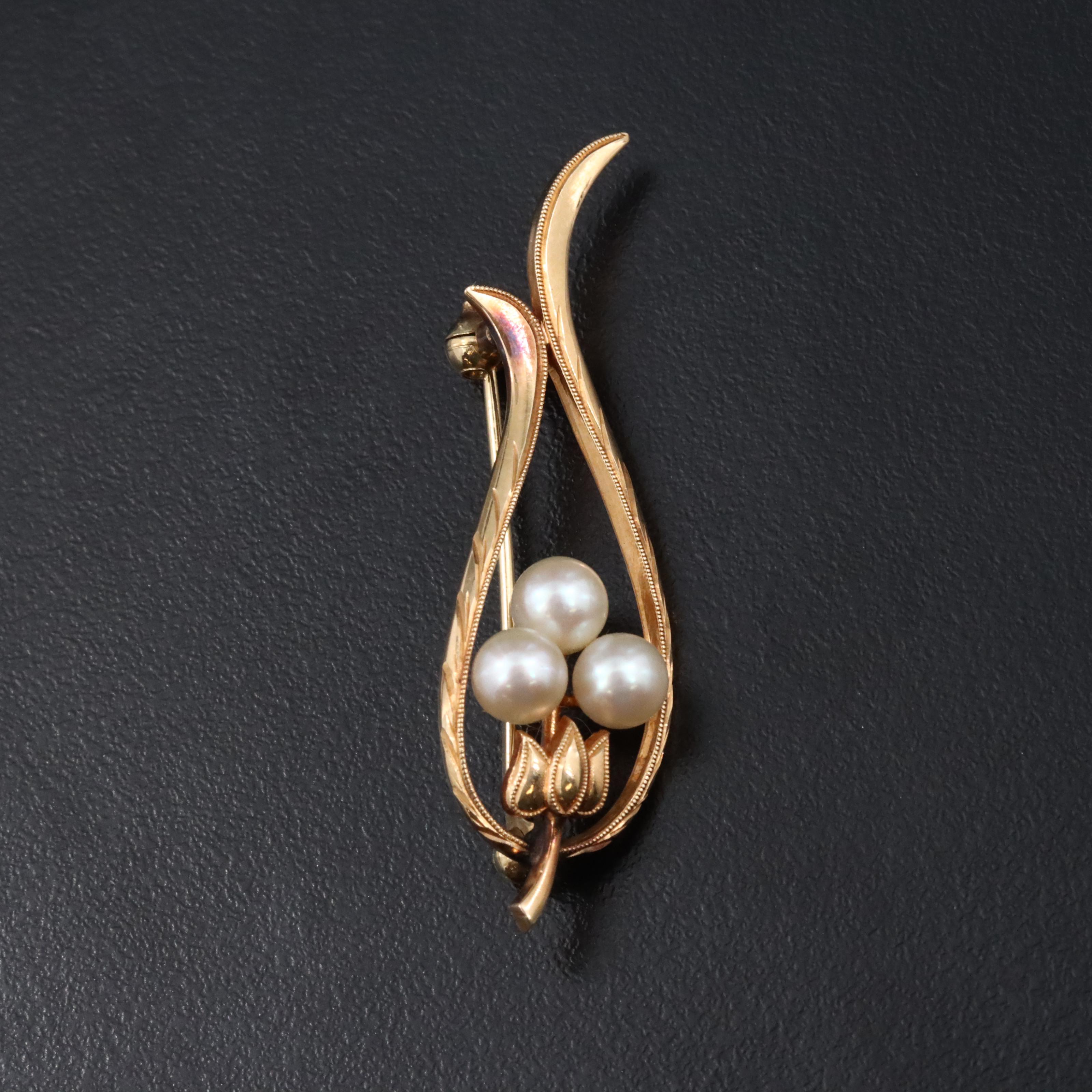 Mikimoto 18K Pearl Pod Brooch