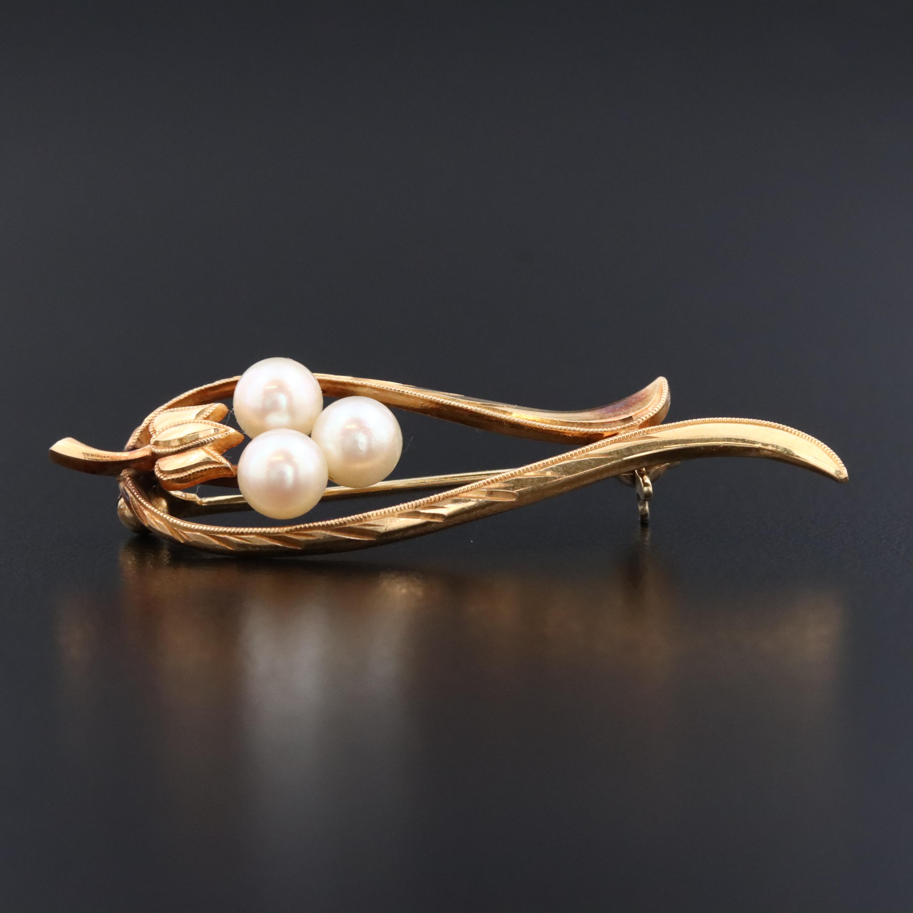 Mikimoto 18K Pearl Pod Brooch