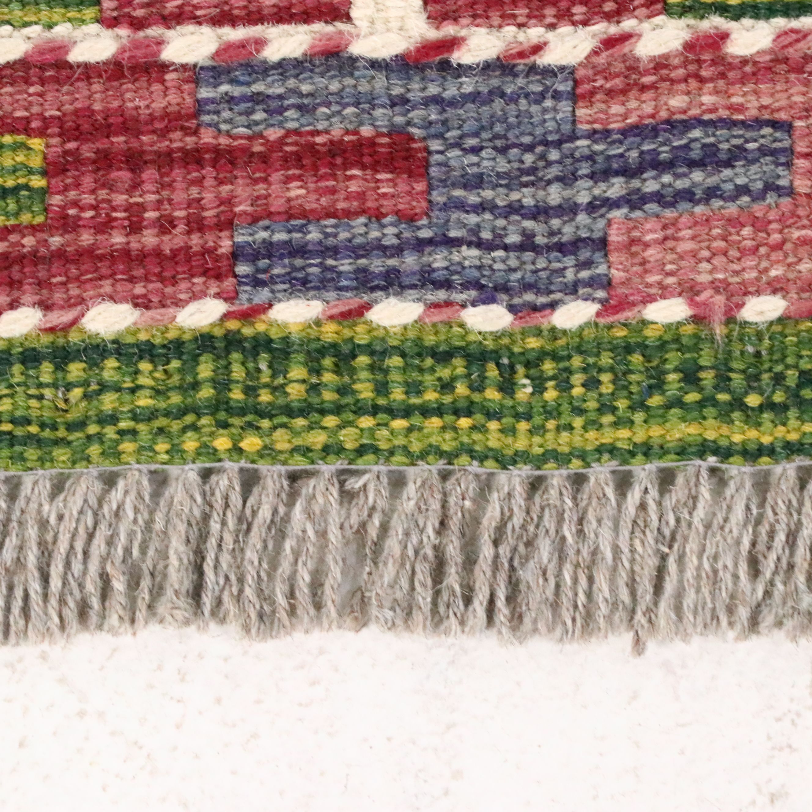 5'8 x 8'9 Handwoven Pakistani Kilim Area Rug