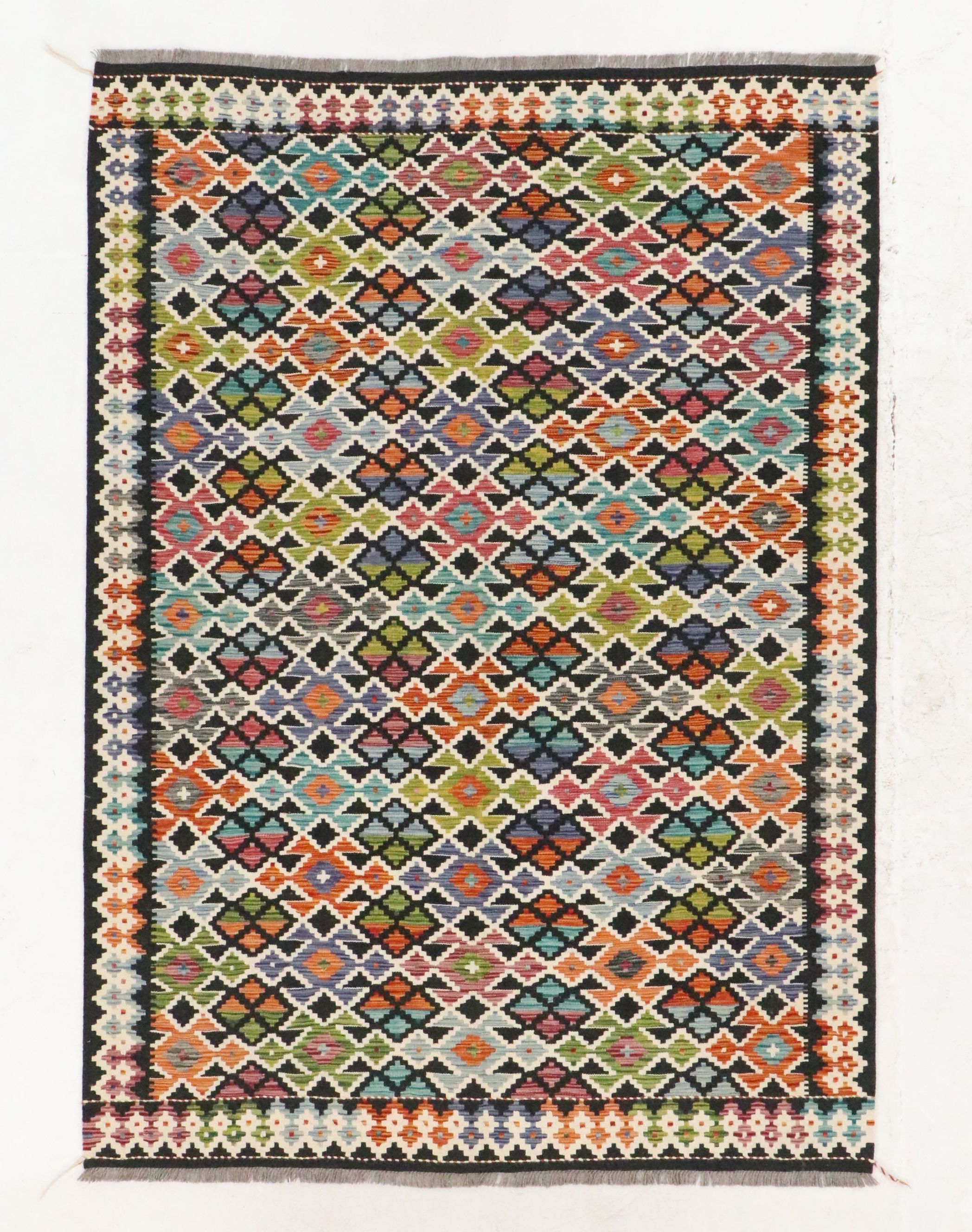 5'11 x 8'5 Handwoven Pakistani Kilim Area Rug