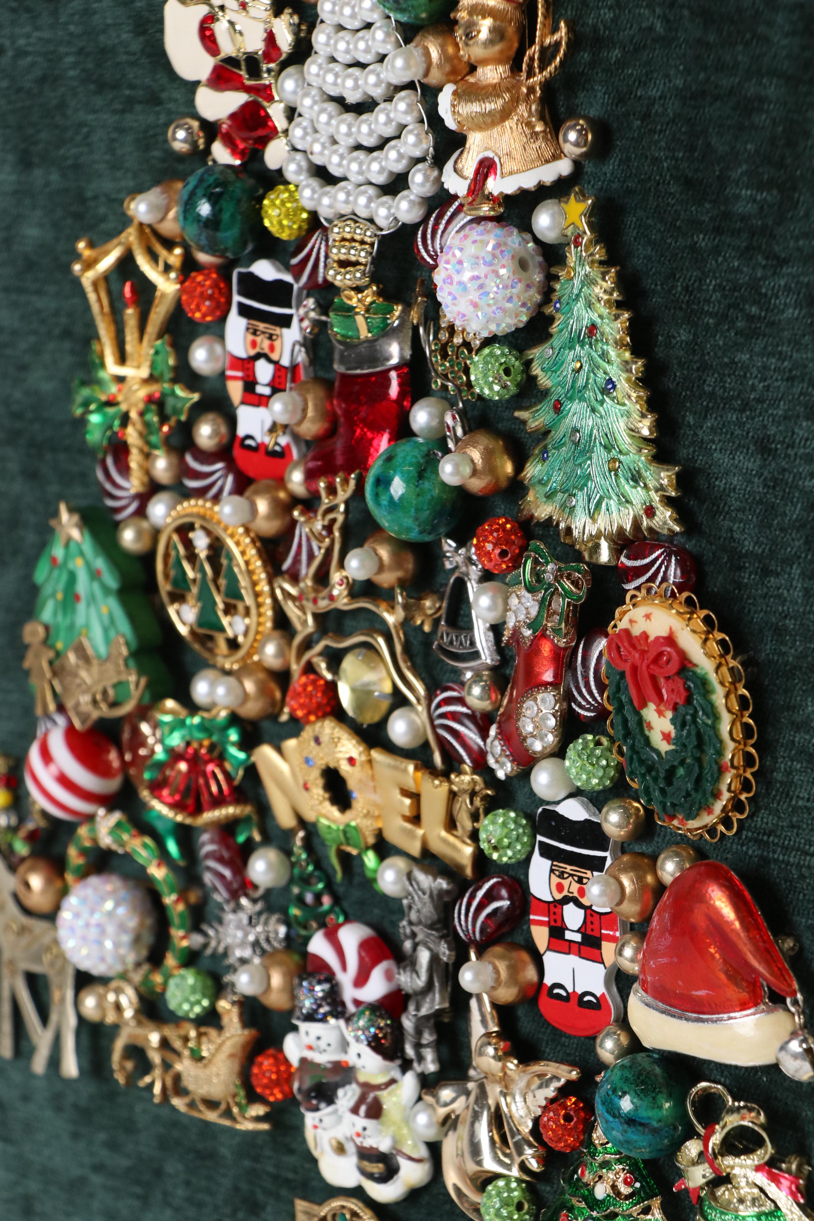 Karen Pagán Jewelry Art Christmas Tree Collage, 2024