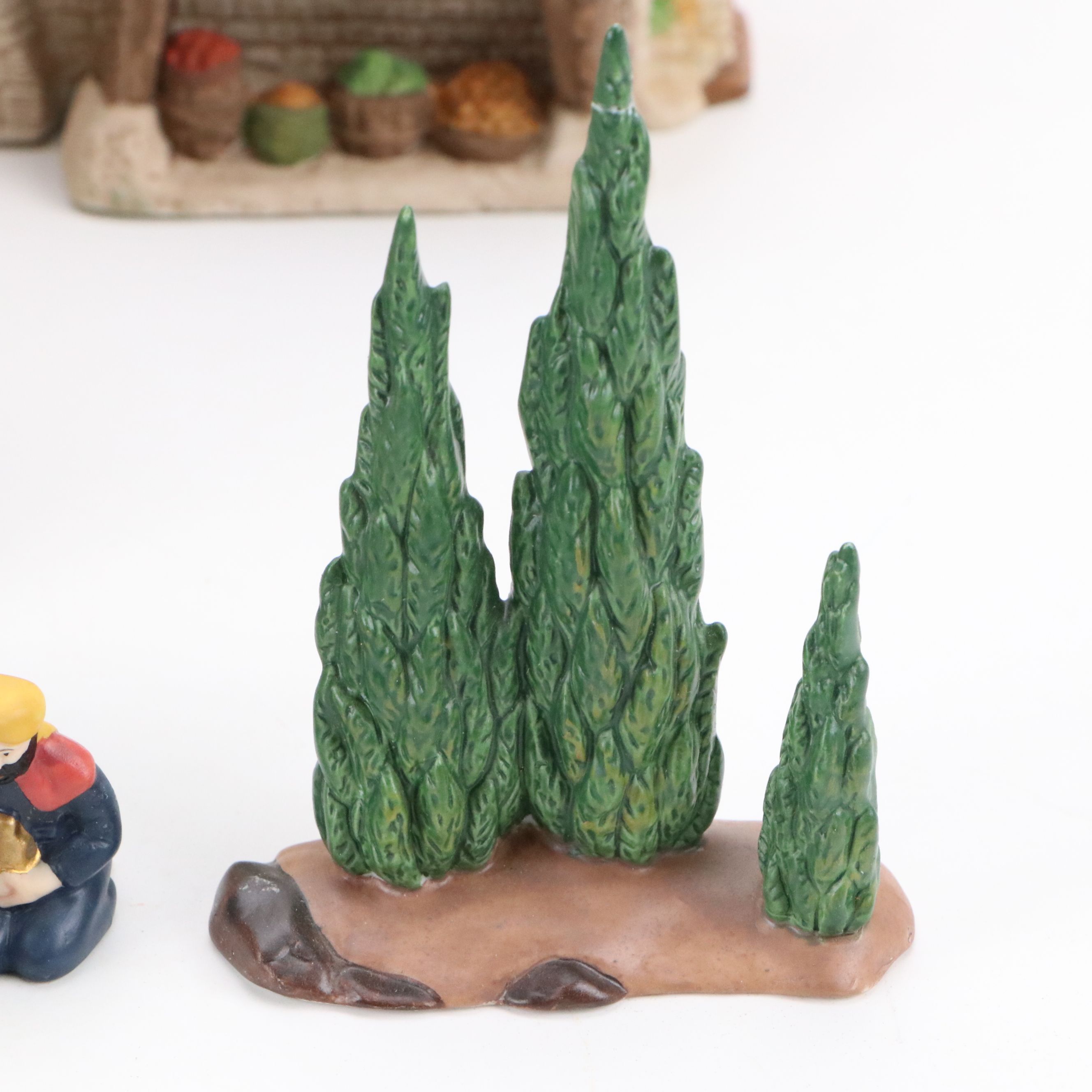 Dept. 56 Heritage Village Collection "Little Town of Bethlehem" Porcelain Set