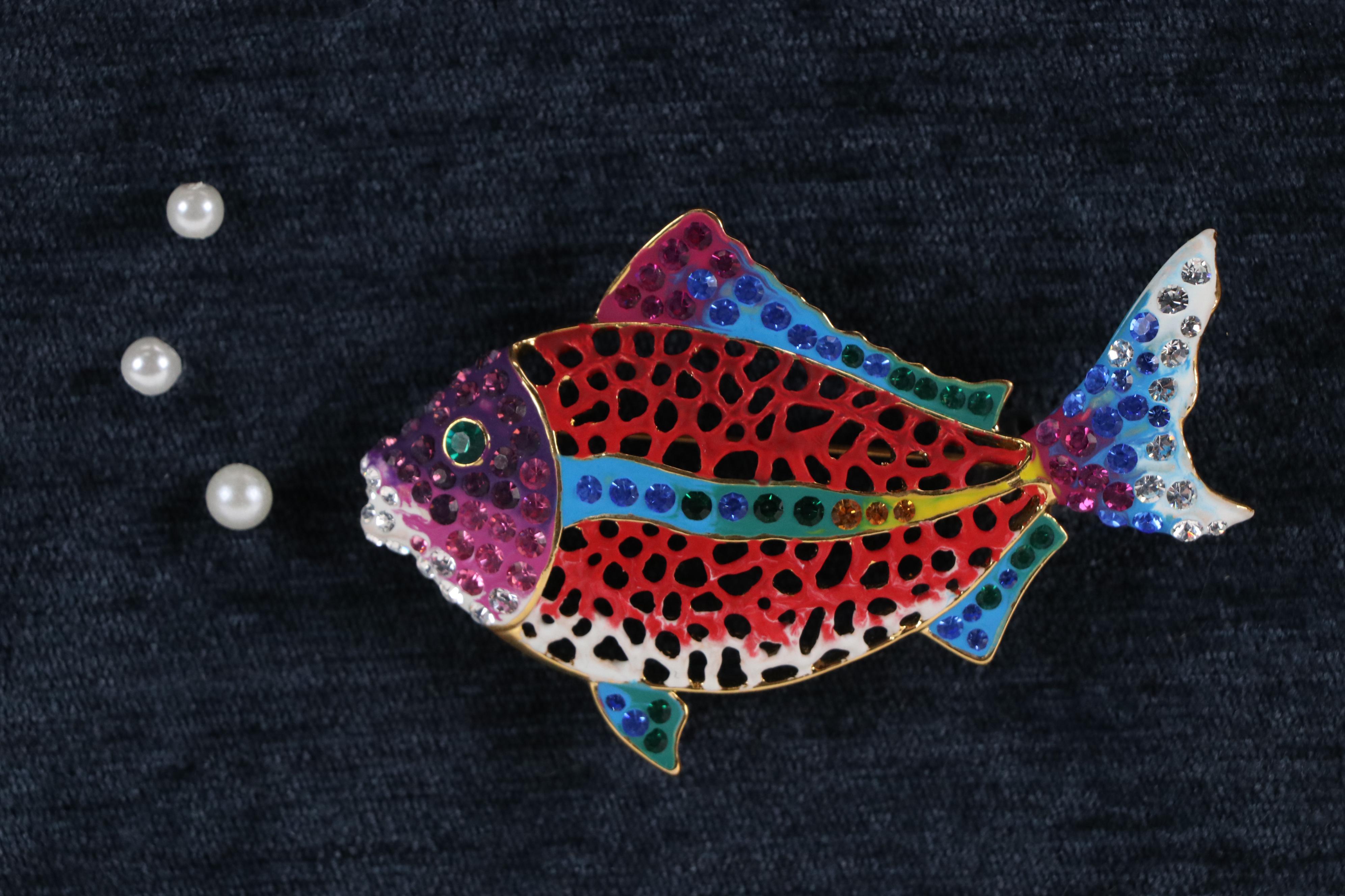 Karen Pagán Aquatic Jewelry Art Collage, 2025