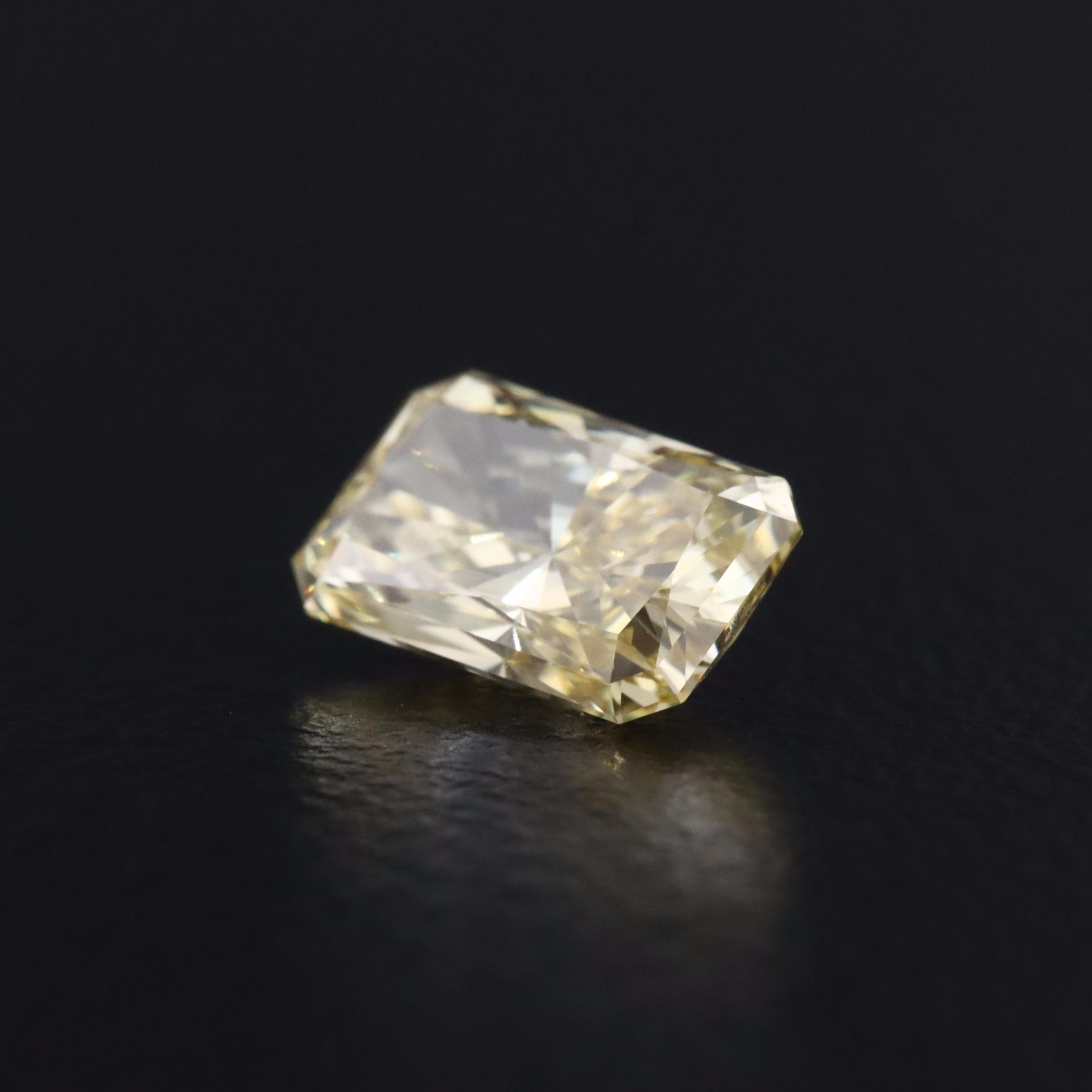 Loose 1.05 CT Lab Grown Fancy Vivid Yellow Diamond with an IGI Report
