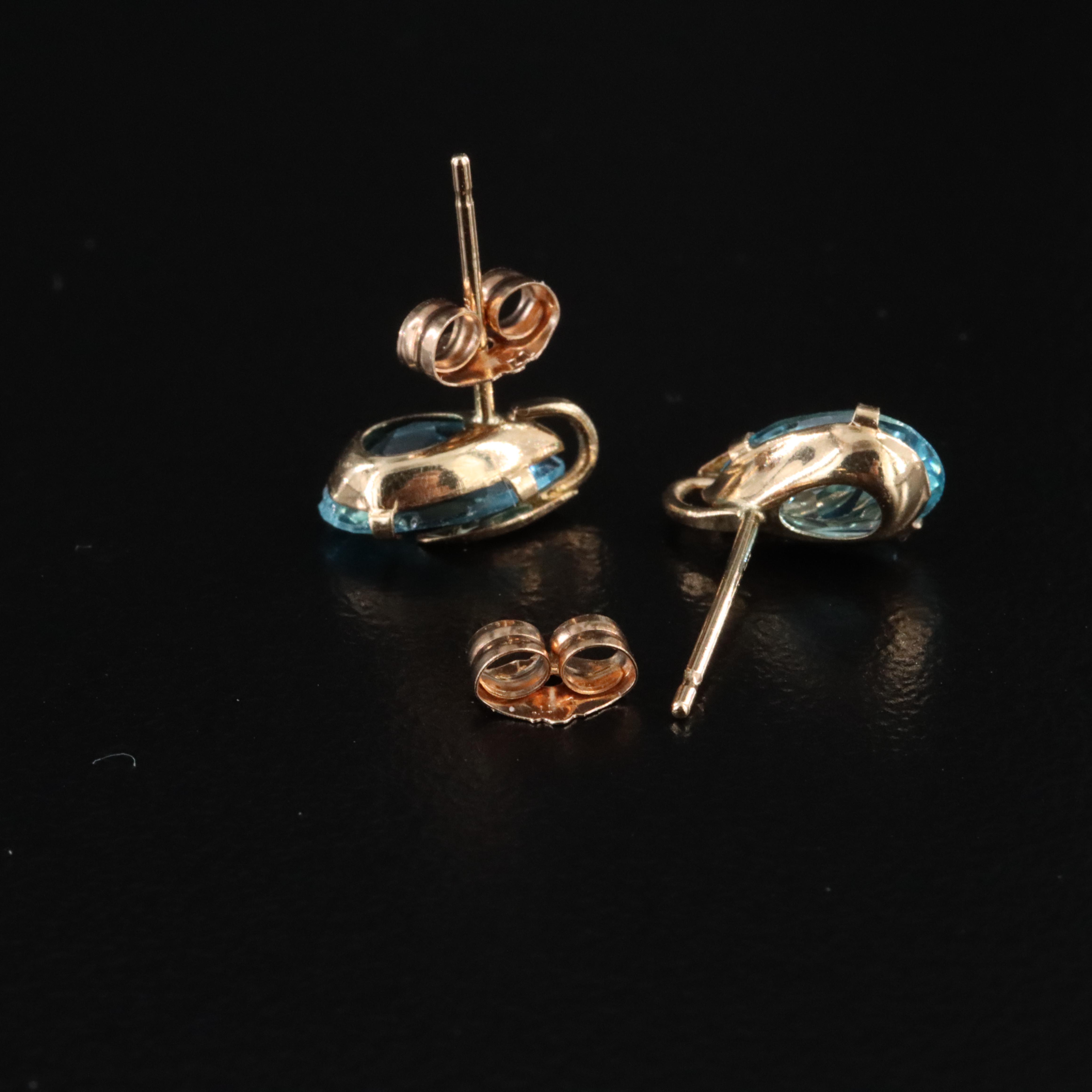 10K Foliate Topaz Stud Earrings