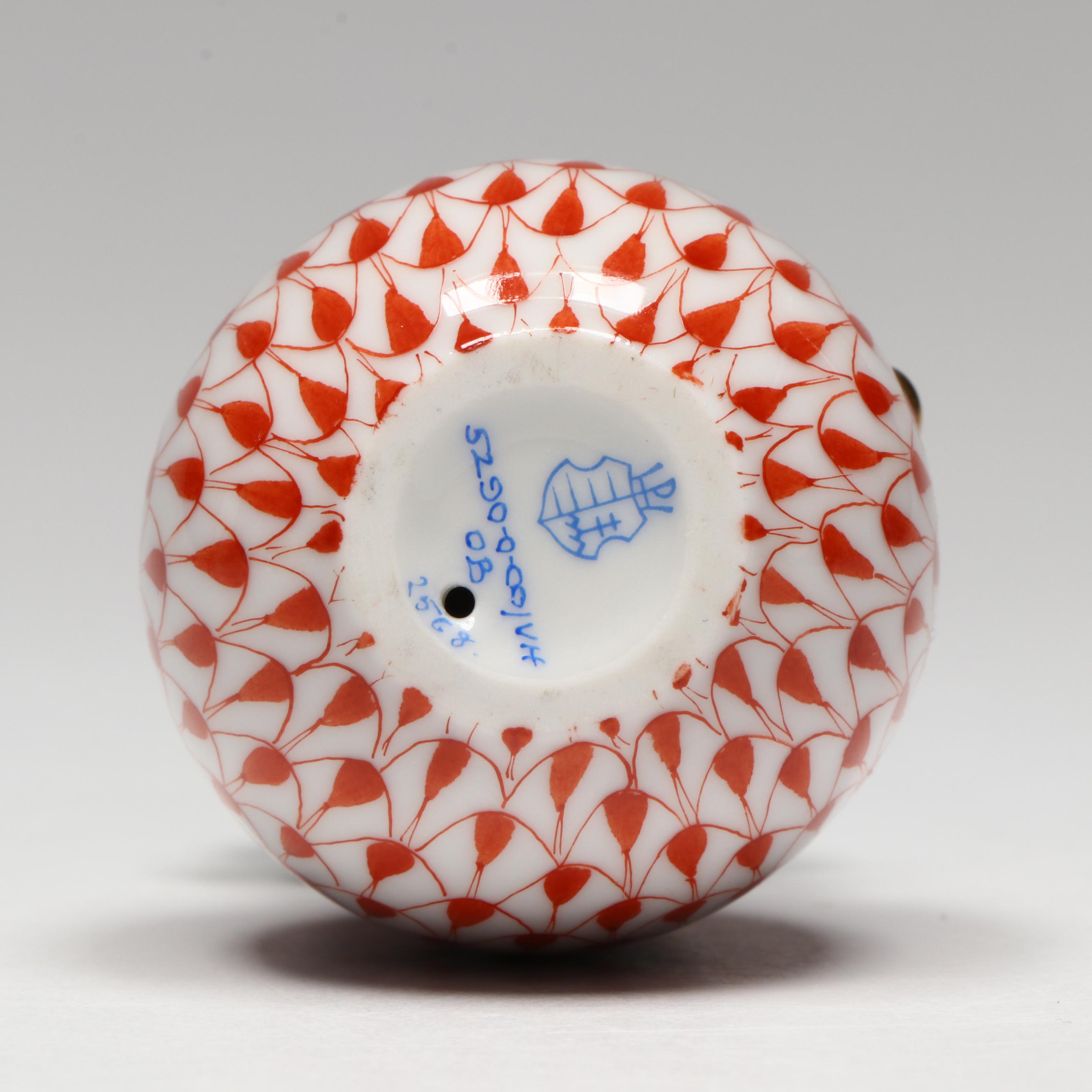 Herend Red Fishnet with Gold Porcelain Snowman