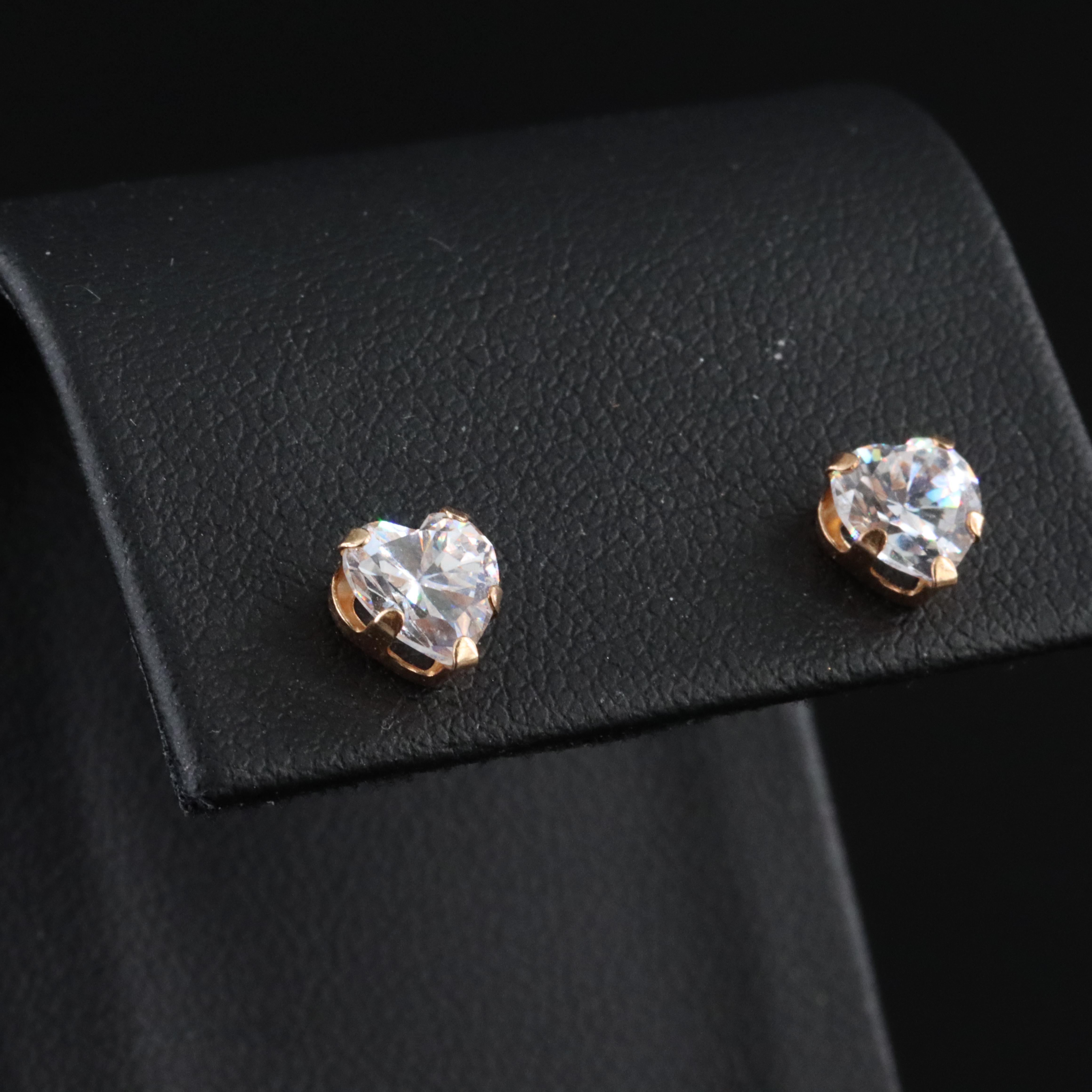 10K CZ Heart Stud Earrings