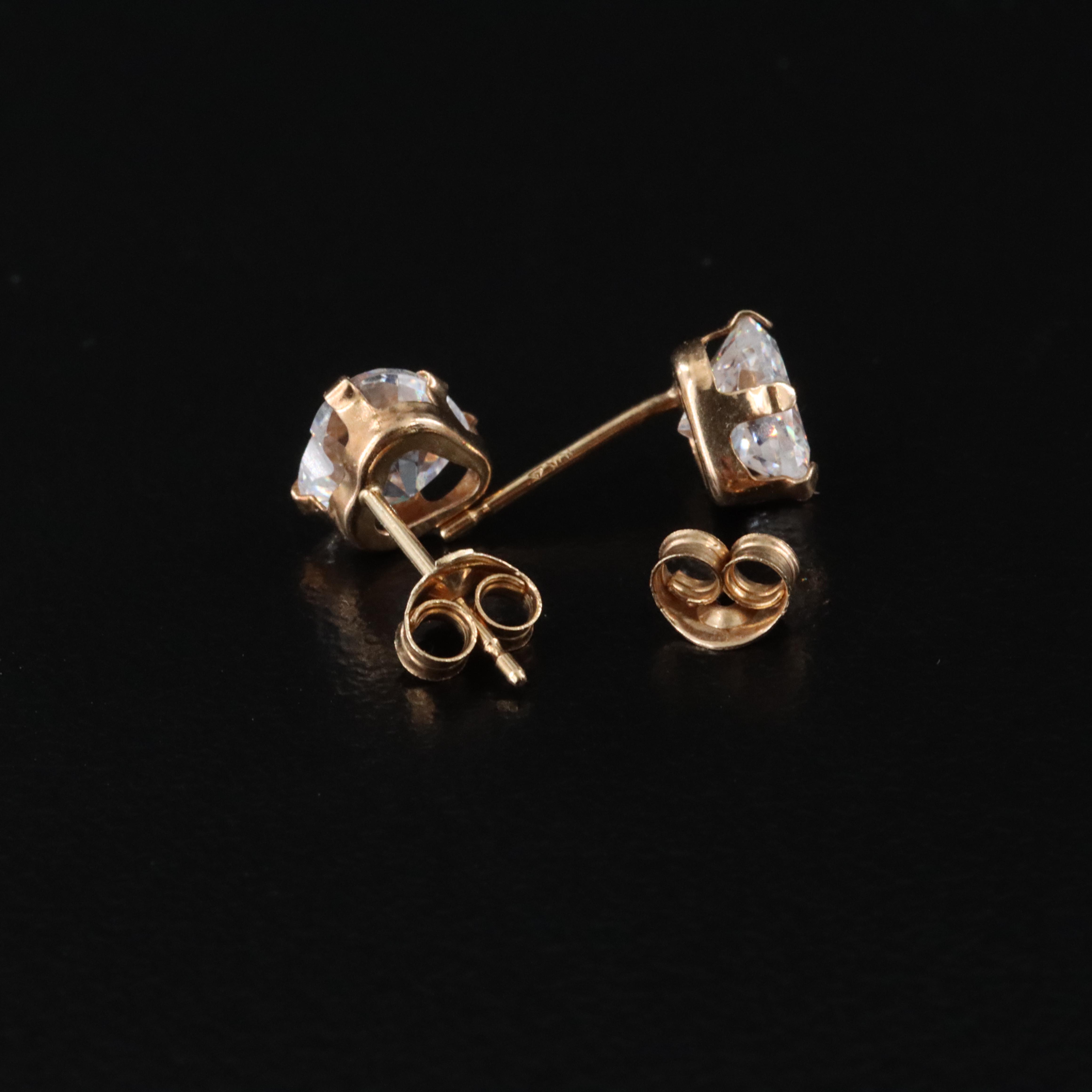 10K CZ Heart Stud Earrings