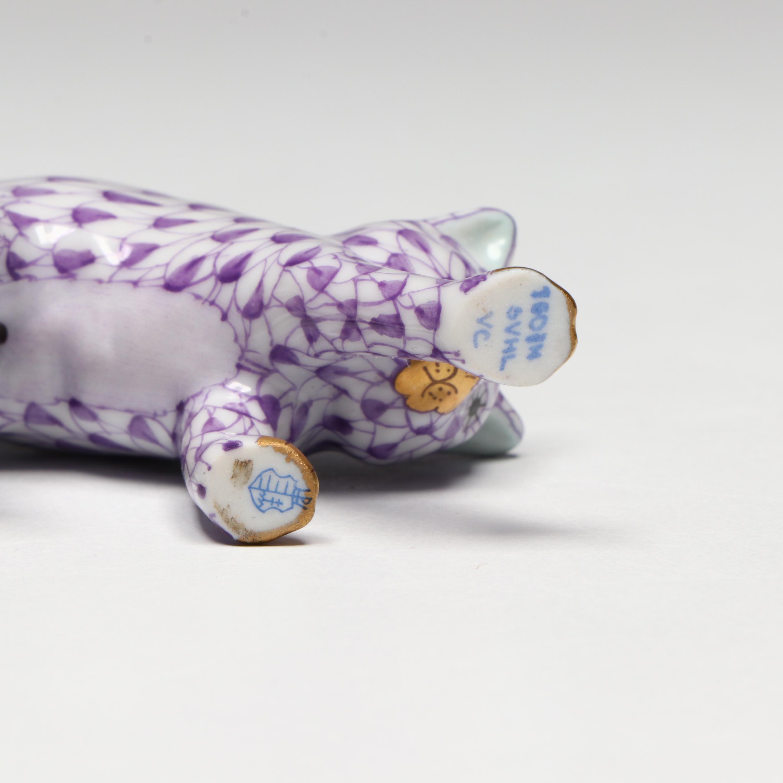 Herend Lilac and Butterscotch Fishnet with Gold Porcelain Cats