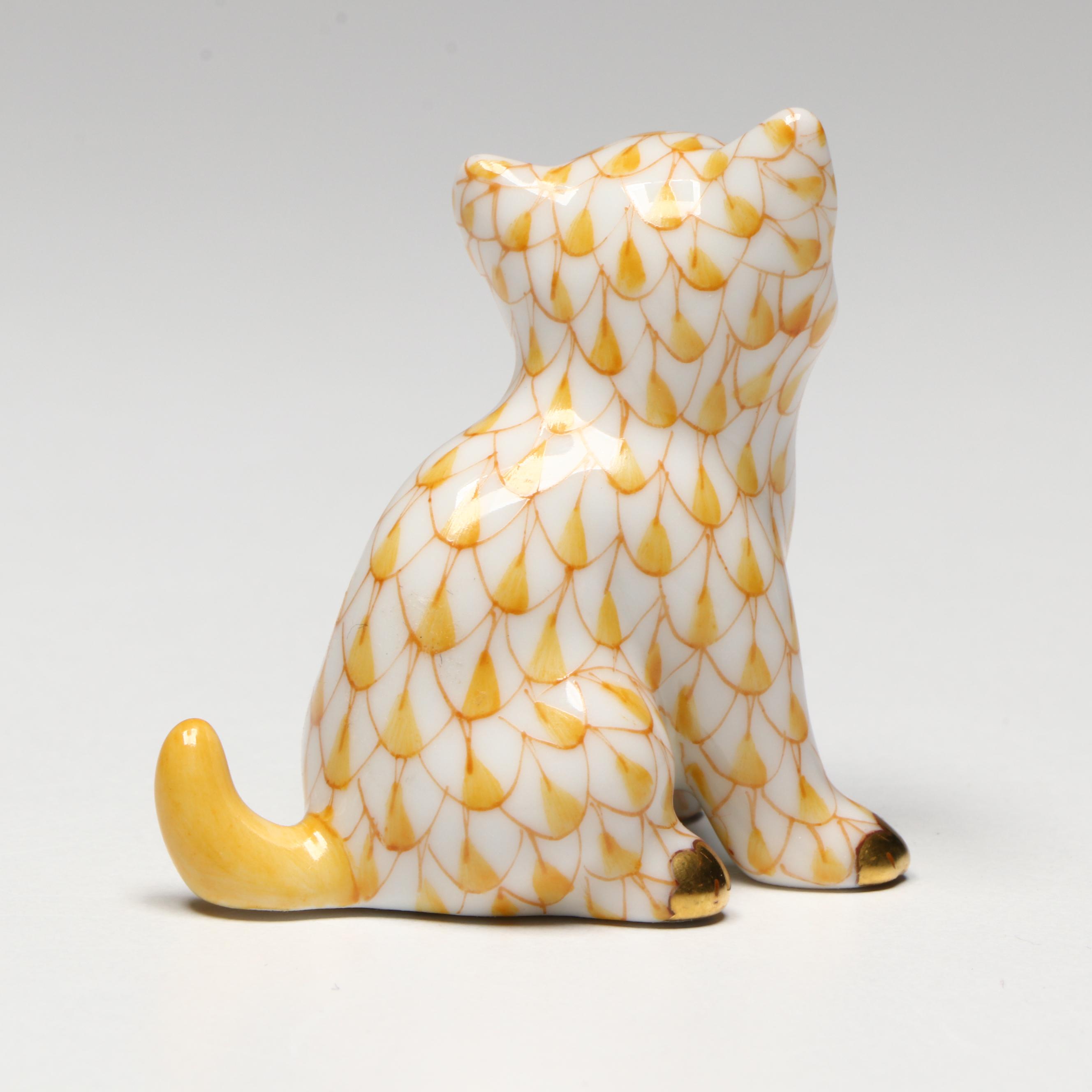 Herend Lilac and Butterscotch Fishnet with Gold Porcelain Cats