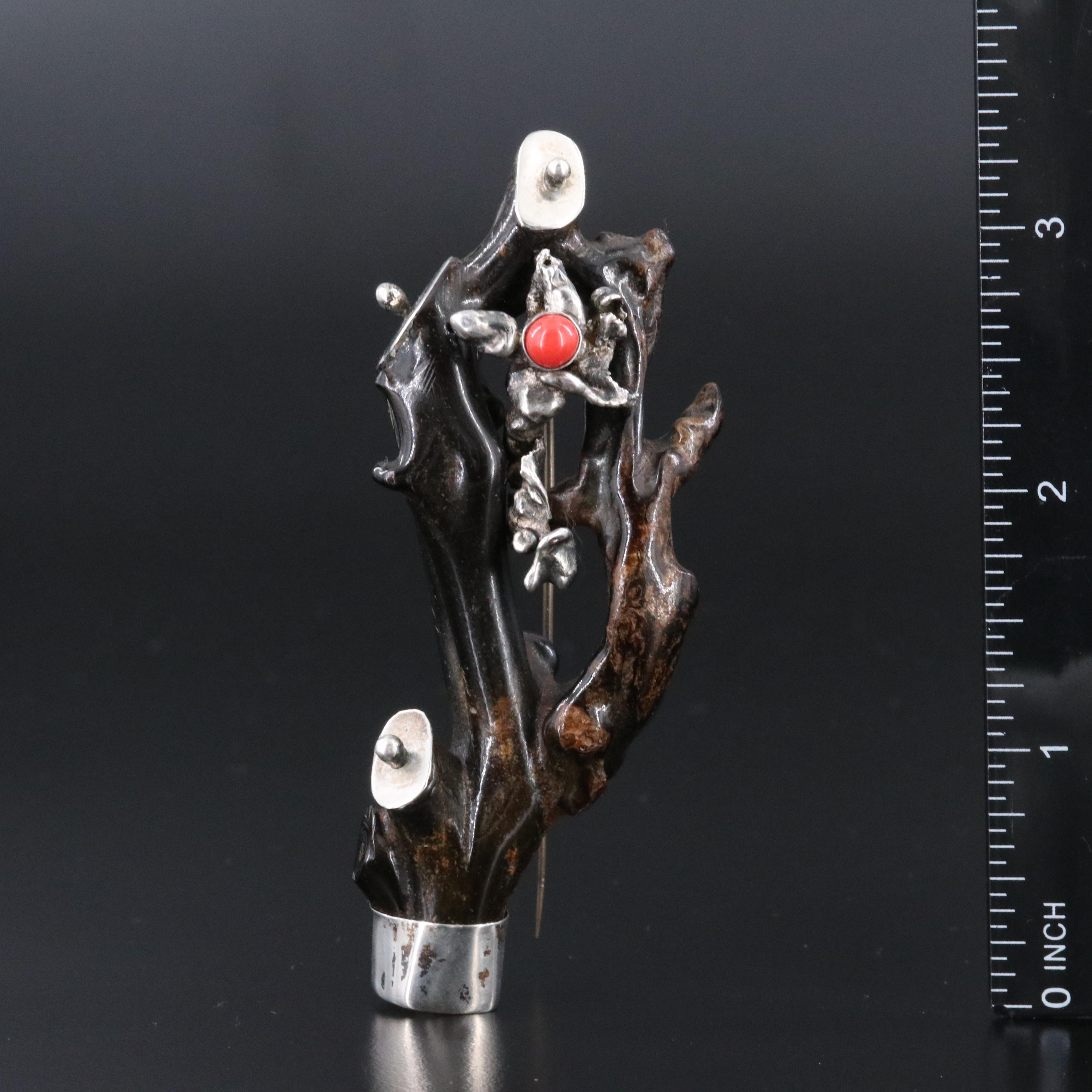 900 Silver Coral Brooch