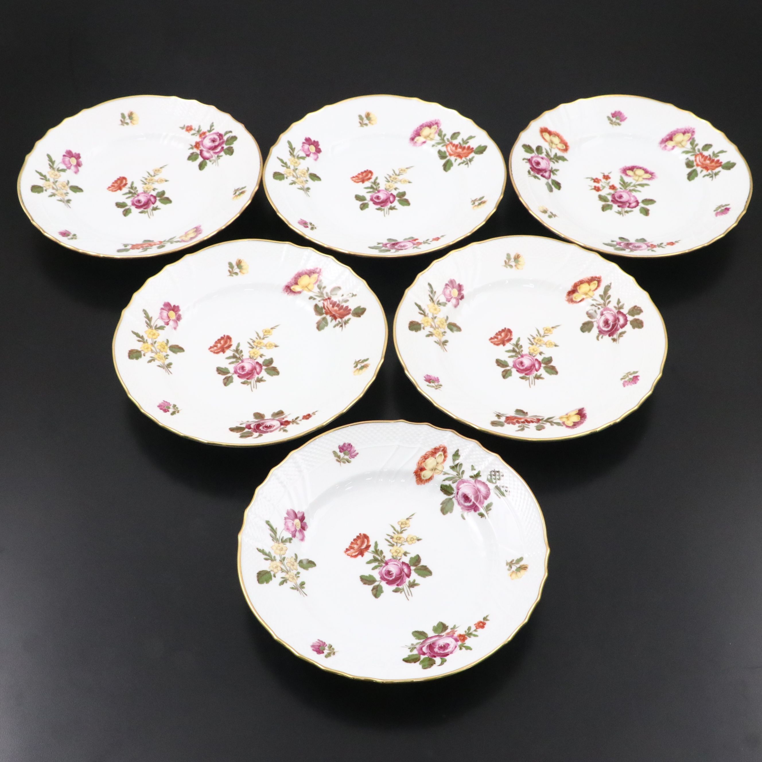 Richard Ginori "Fleurs"  Porcelain Plates