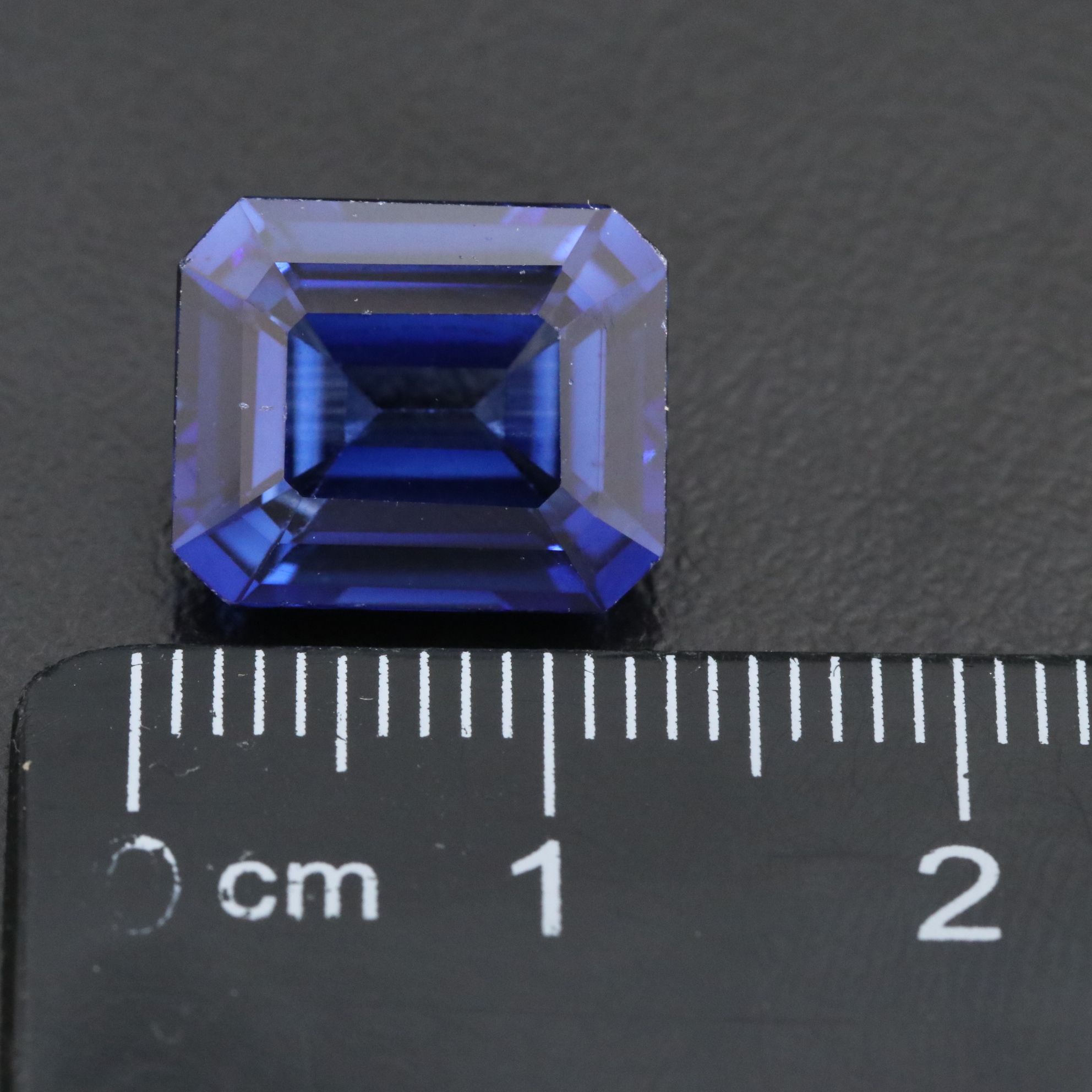 Loose 7.30 CT Lab Grown Sapphire
