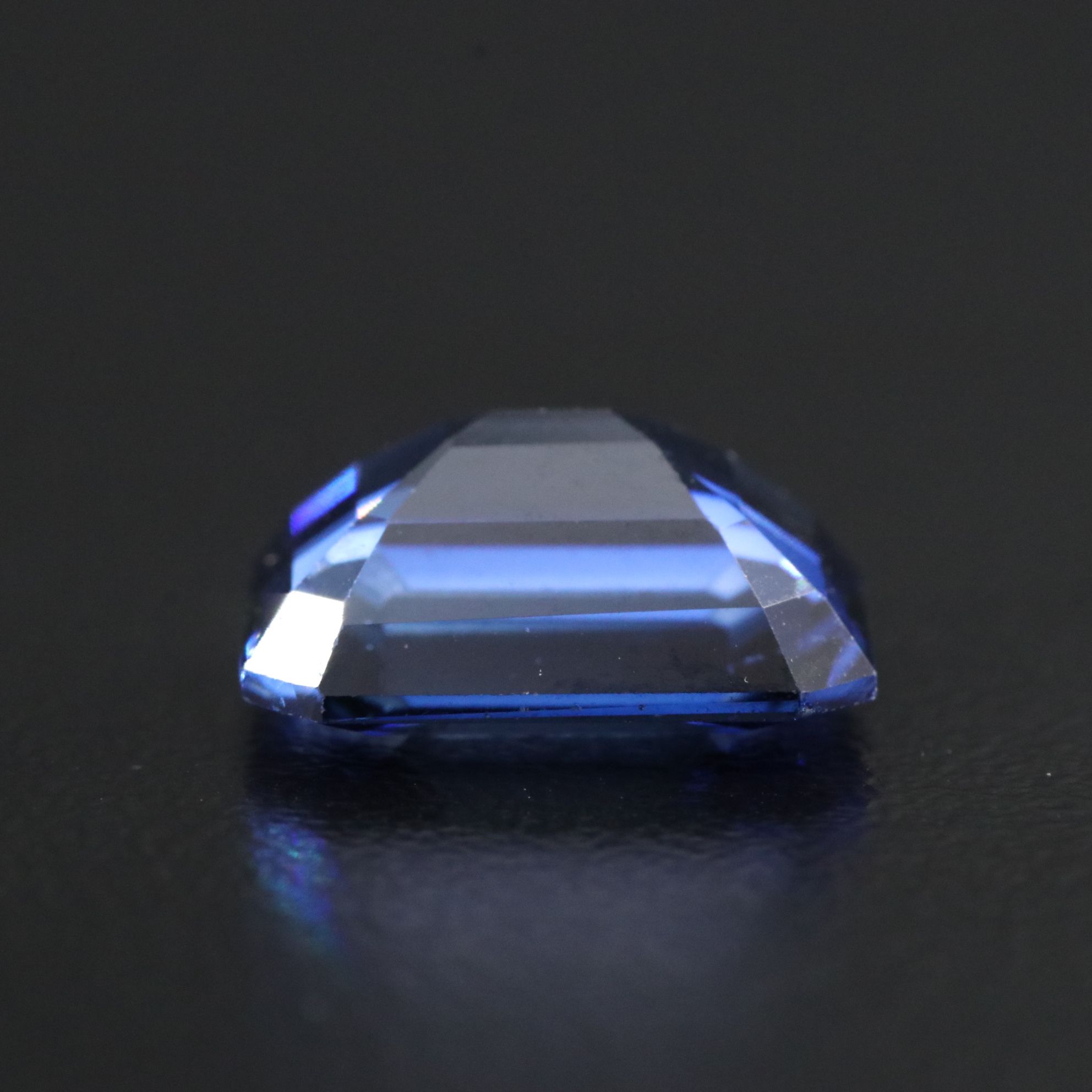 Loose 7.30 CT Lab Grown Sapphire