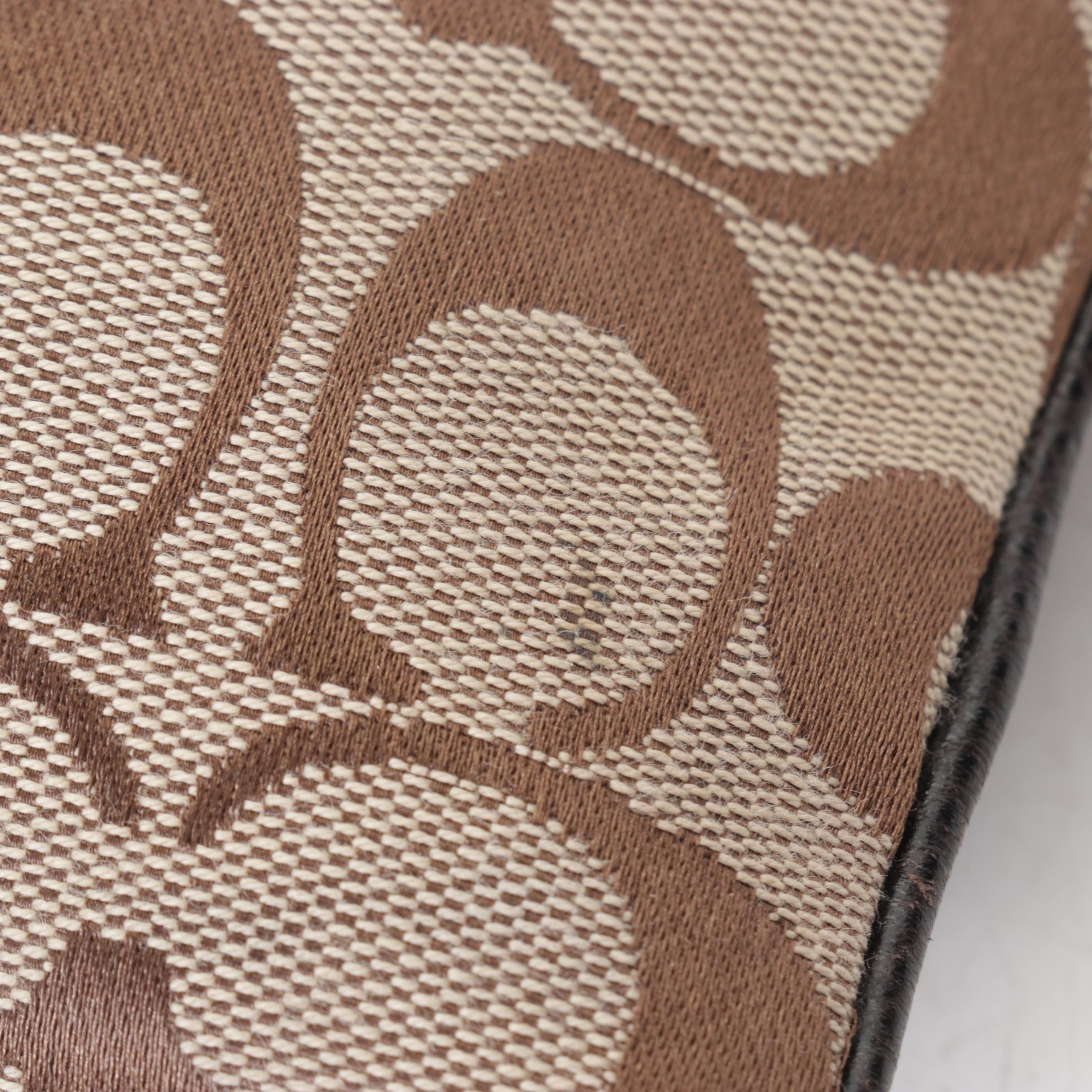 Coach Canvas Swingpack Crossbody with Coach Poppy Zip Wristlet Pouch