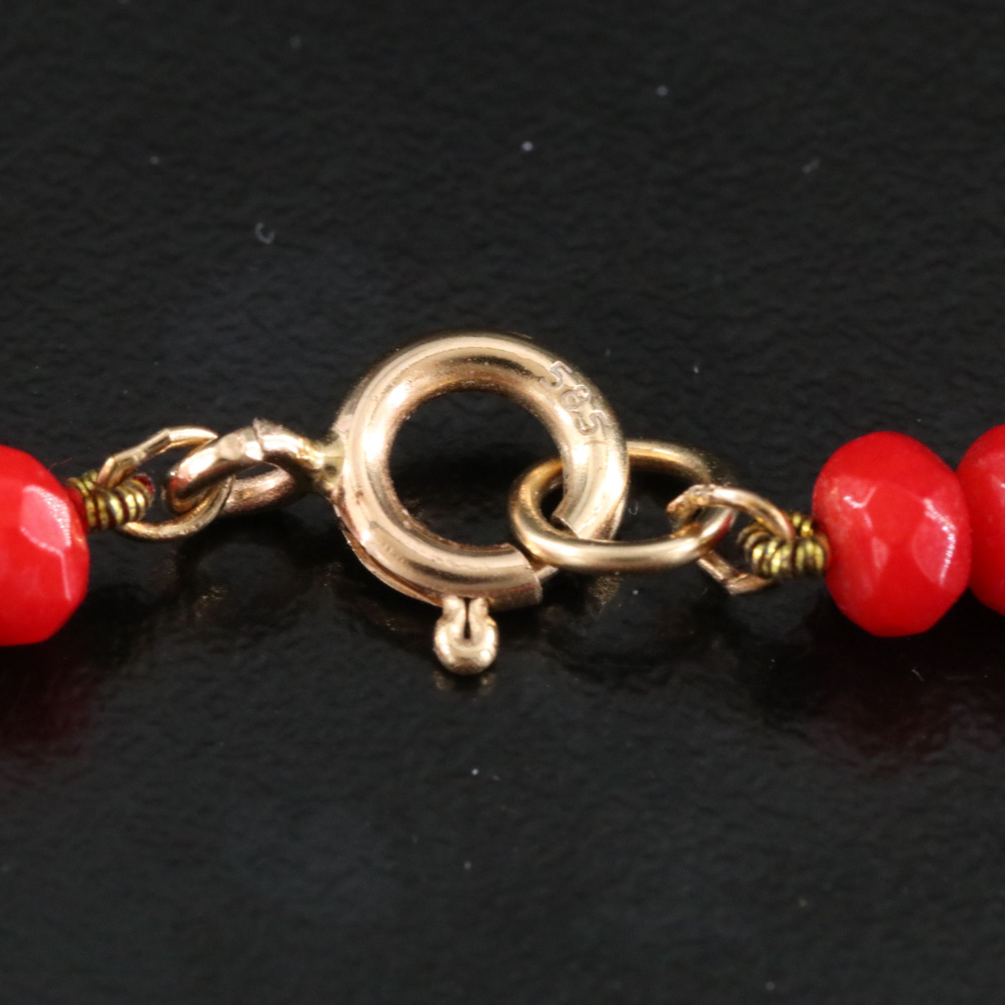 14K Graduated Coral Necklace