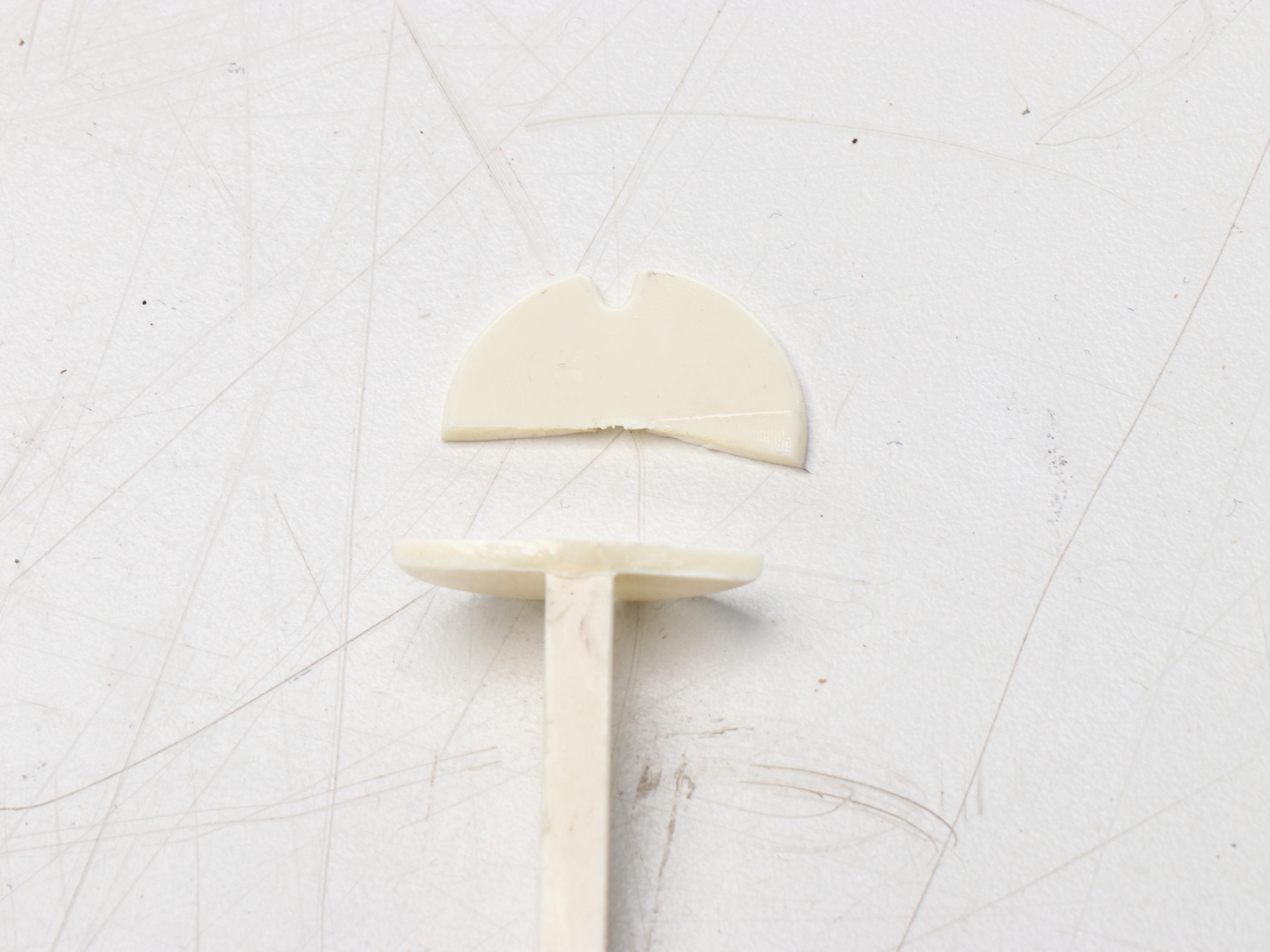 Lionel Train Cars with Assortment of Tracks