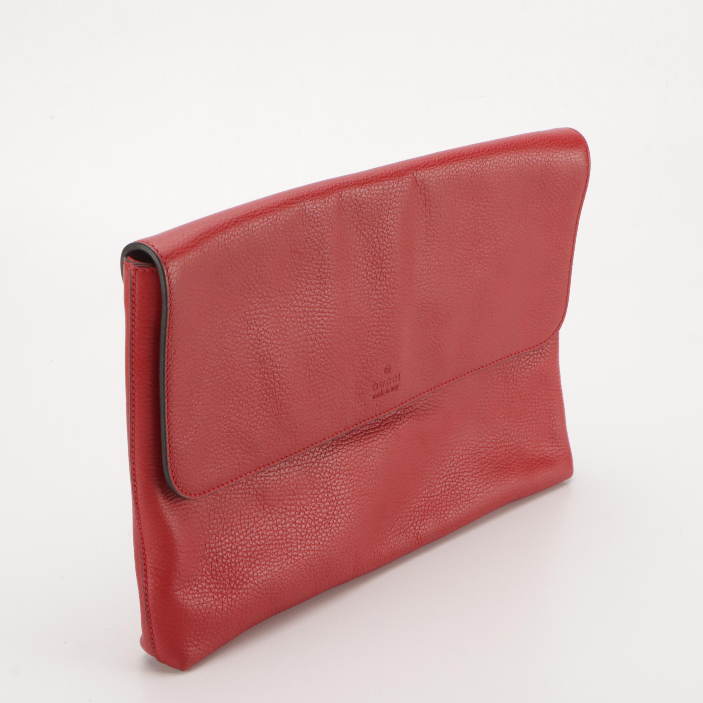 Gucci Front-Flap Portfolio Clutch in Red Grained Calfskin Leather