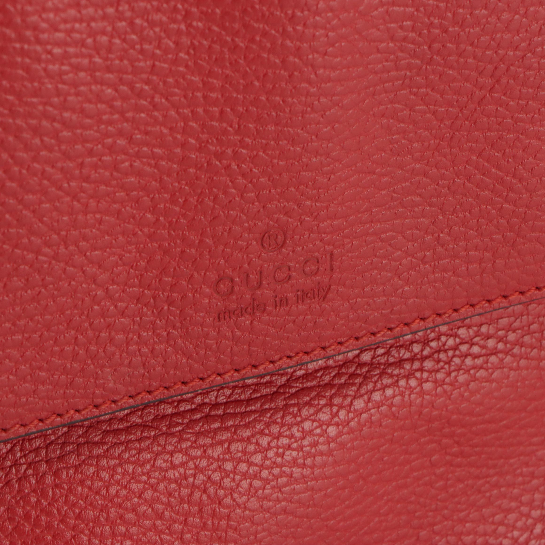 Gucci Front-Flap Portfolio Clutch in Red Grained Calfskin Leather