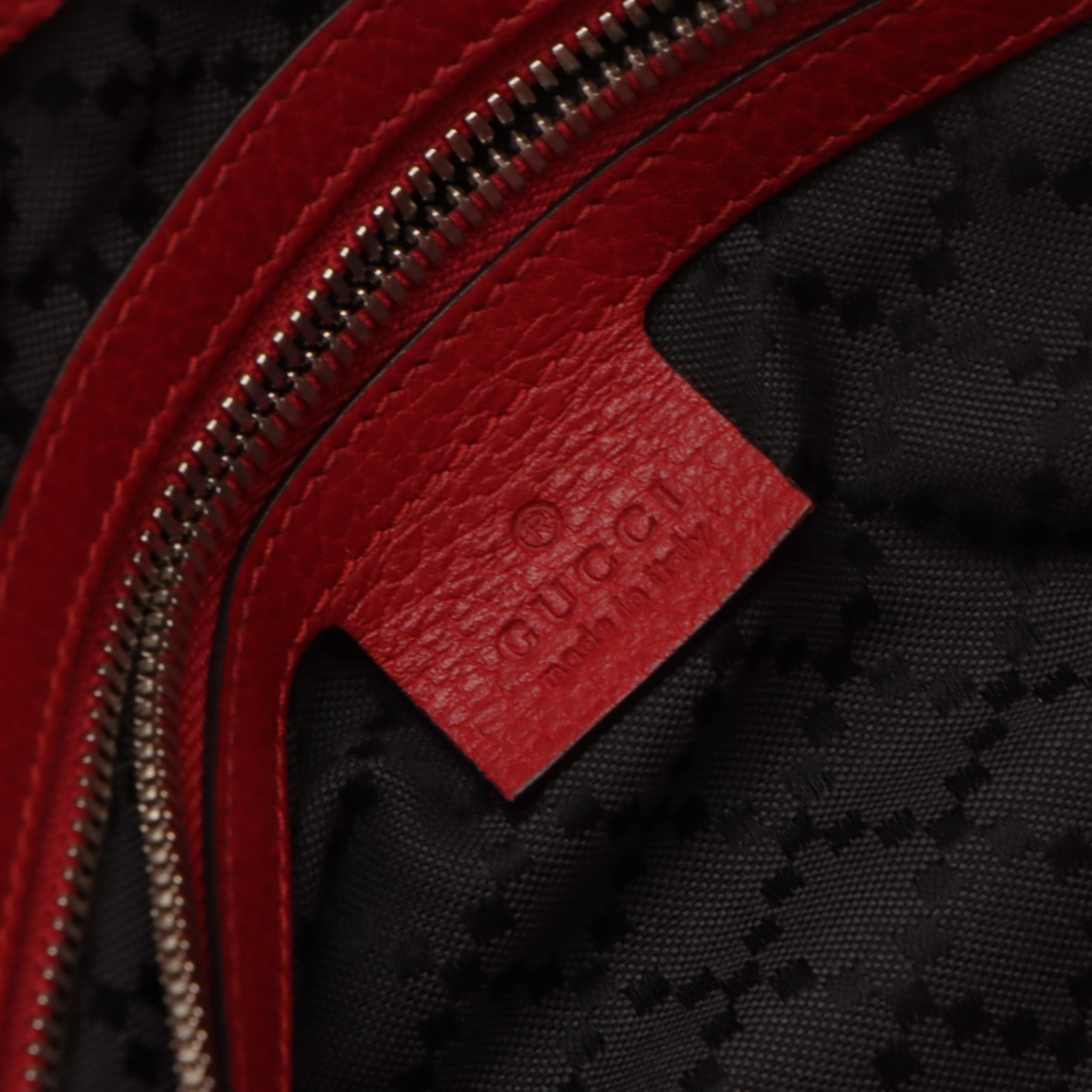 Gucci Front-Flap Portfolio Clutch in Red Grained Calfskin Leather