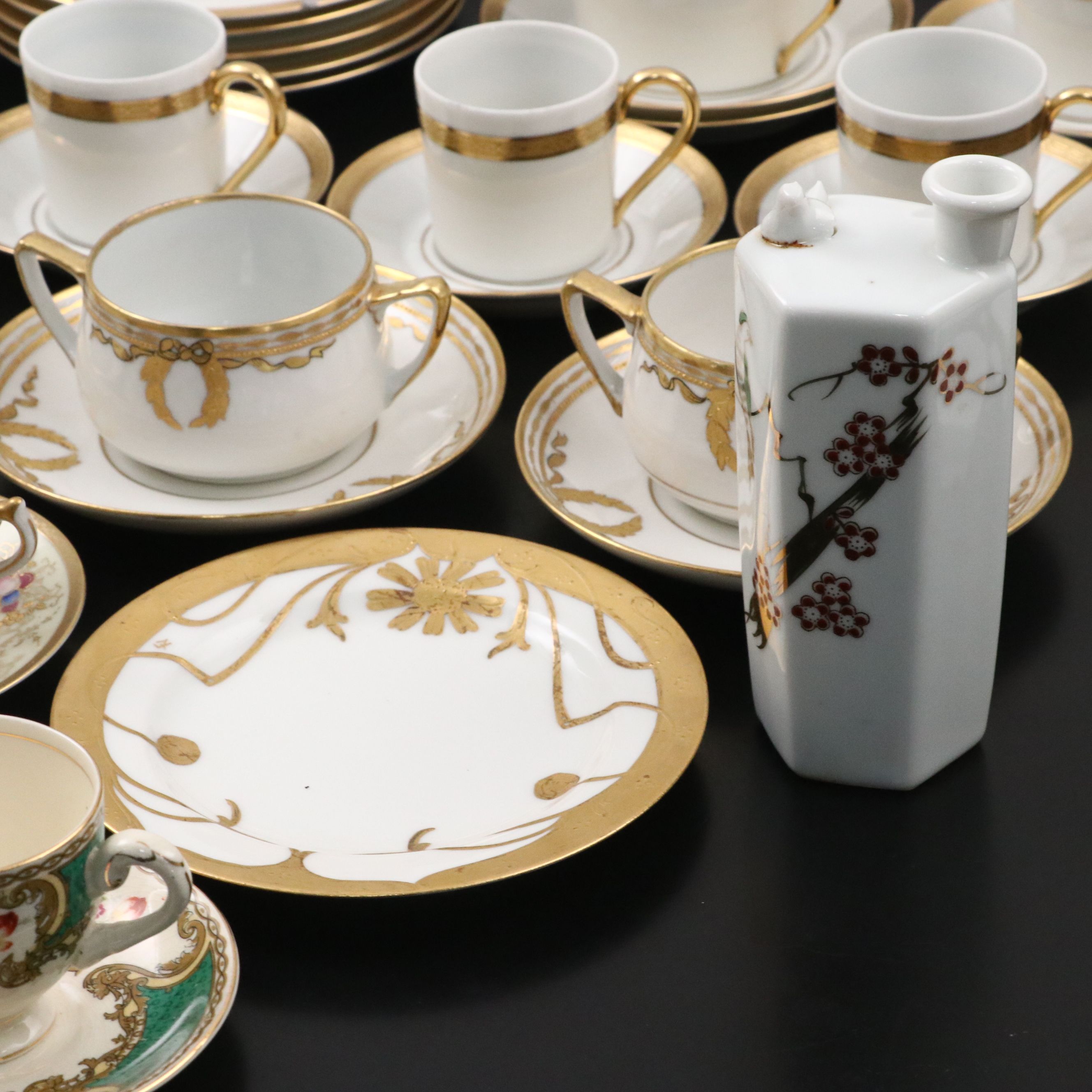 Haviland Limoges "Monceau" Dinnerware and Serving Pieces