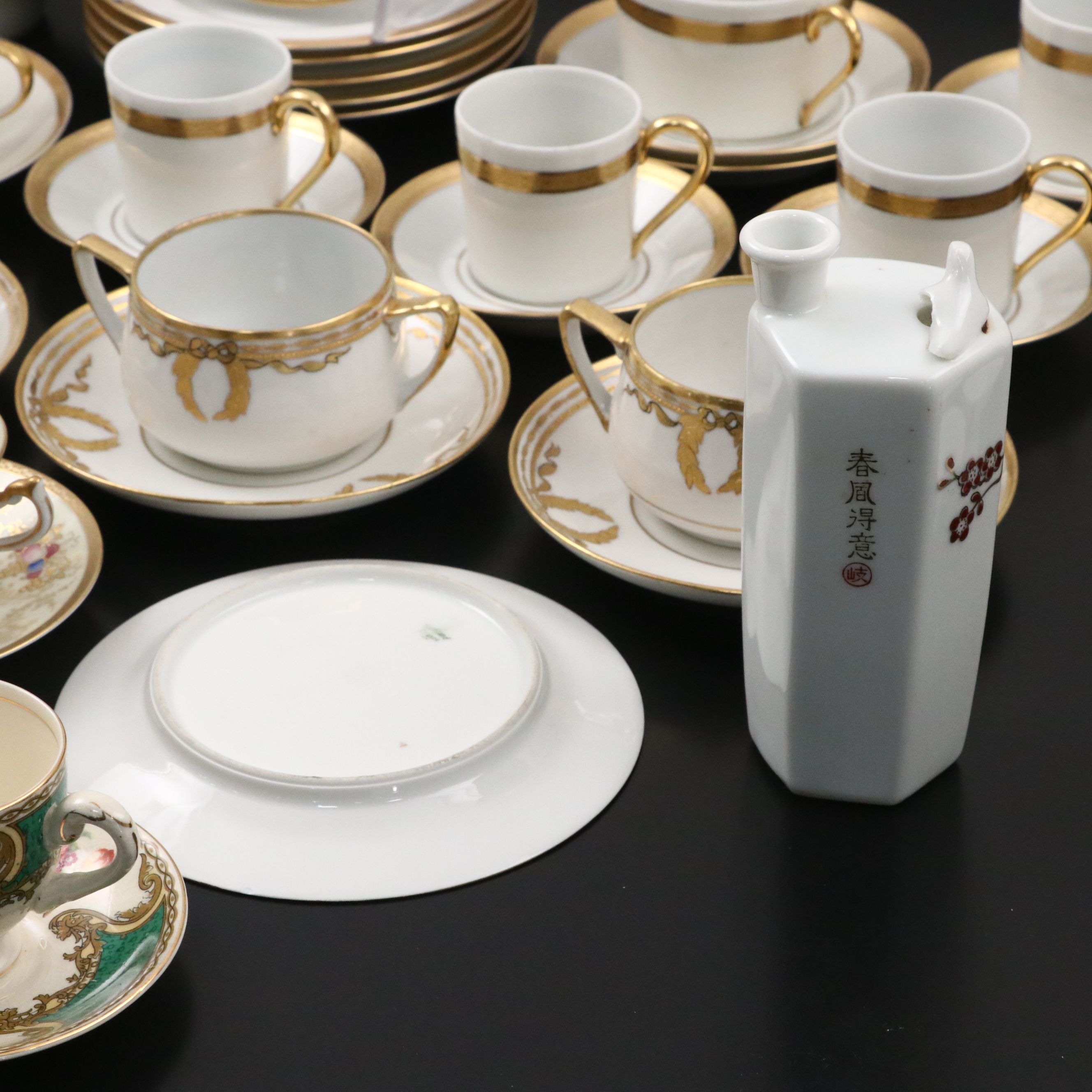 Haviland Limoges "Monceau" Dinnerware and Serving Pieces