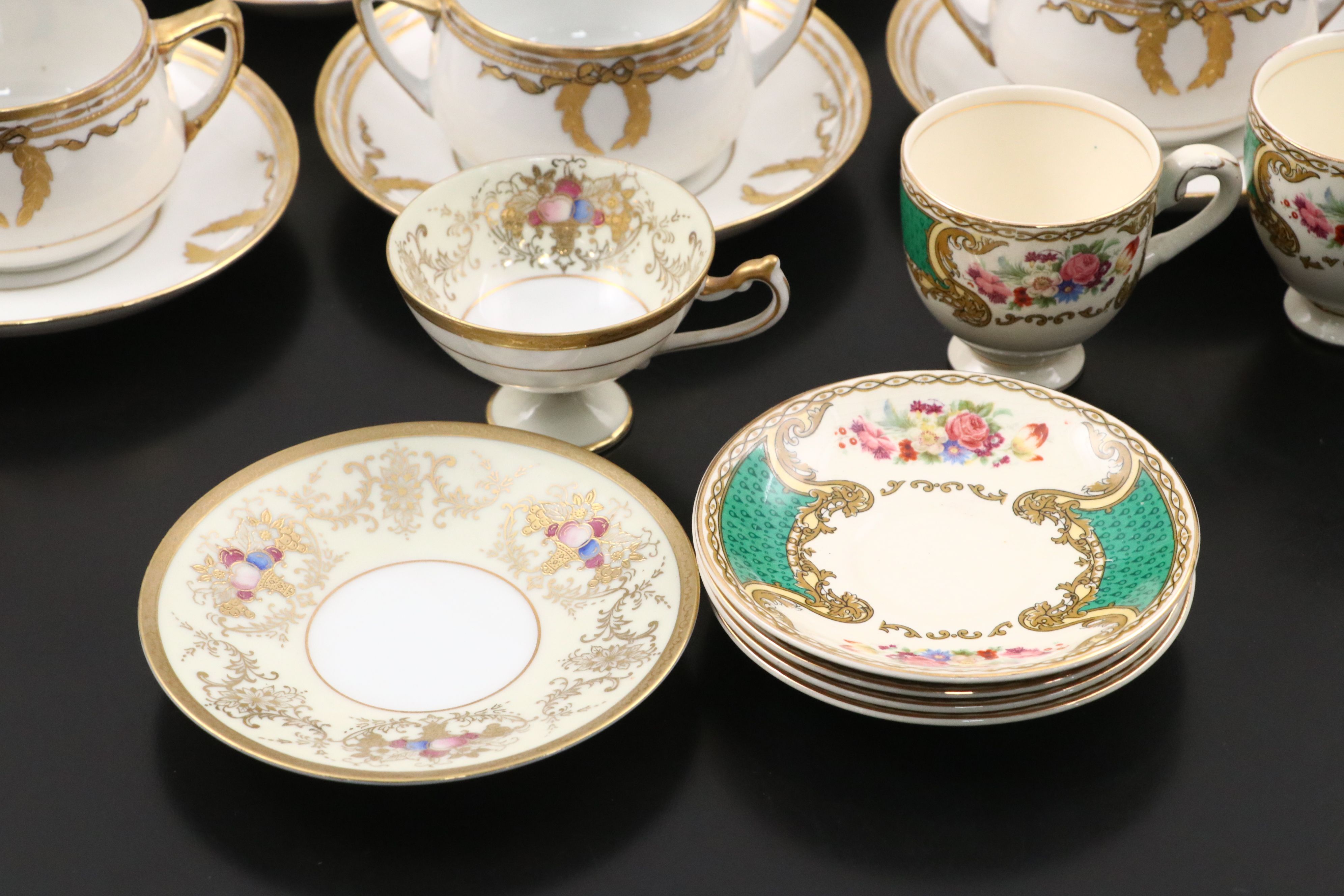 Haviland Limoges "Monceau" Dinnerware and Serving Pieces