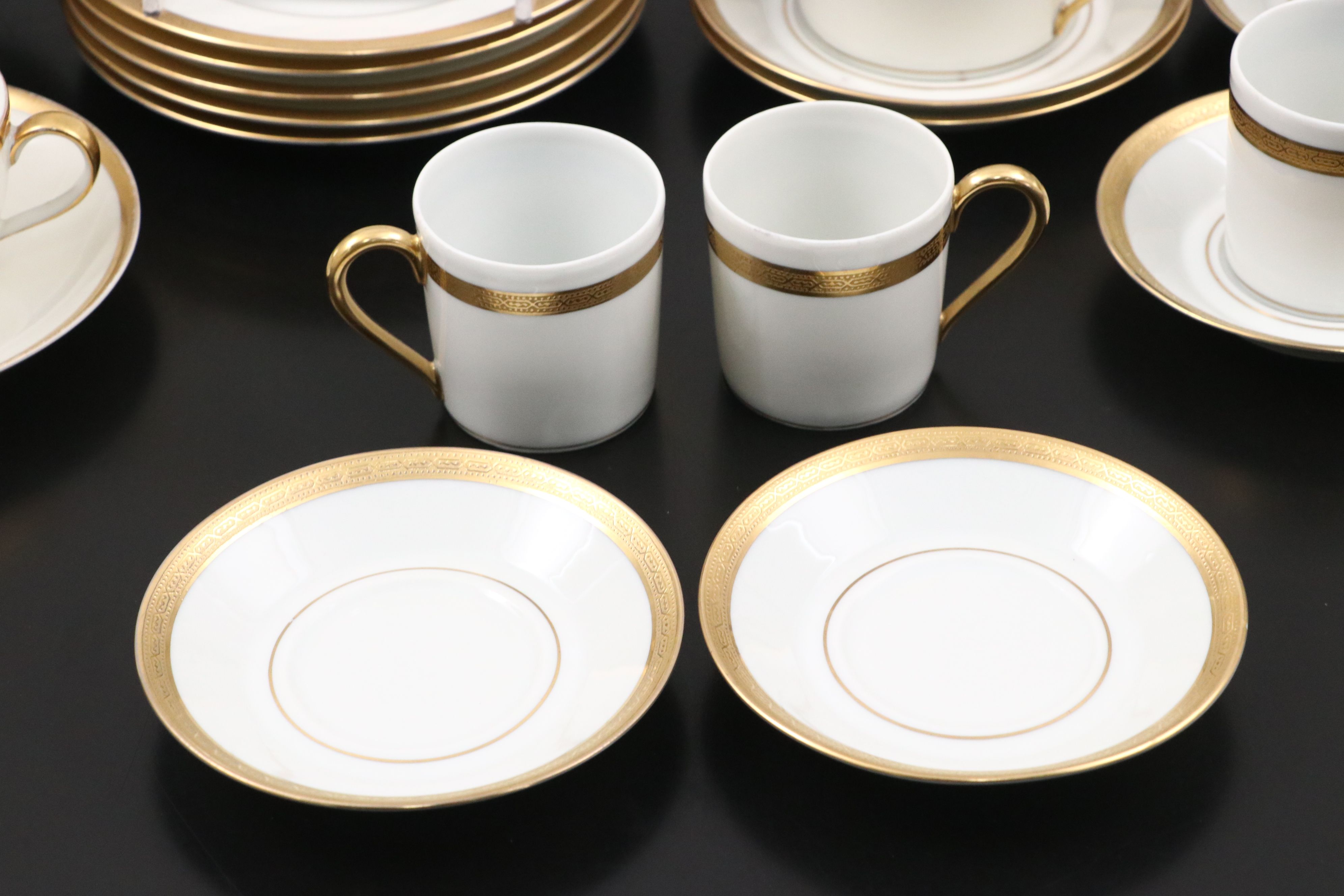 Haviland Limoges "Monceau" Dinnerware and Serving Pieces