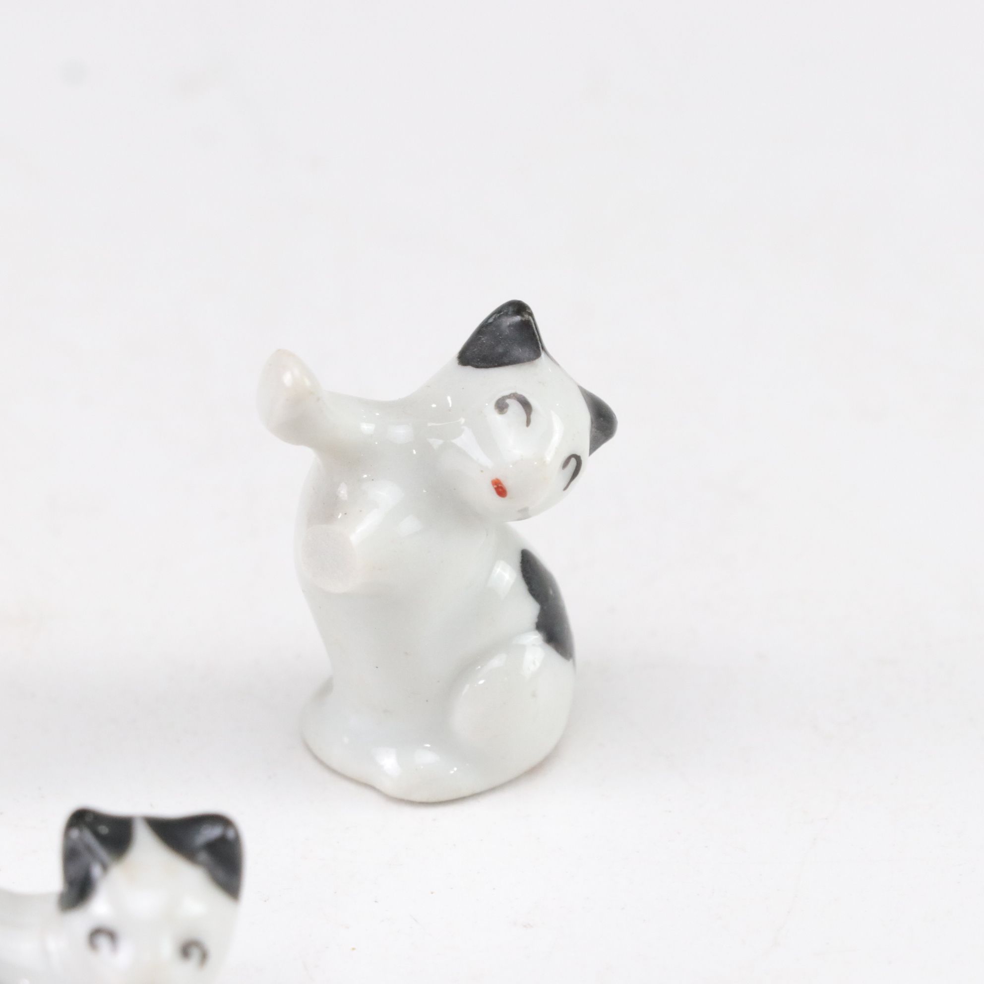 Hand-Painted Japanse Porcelain Cat Figurines