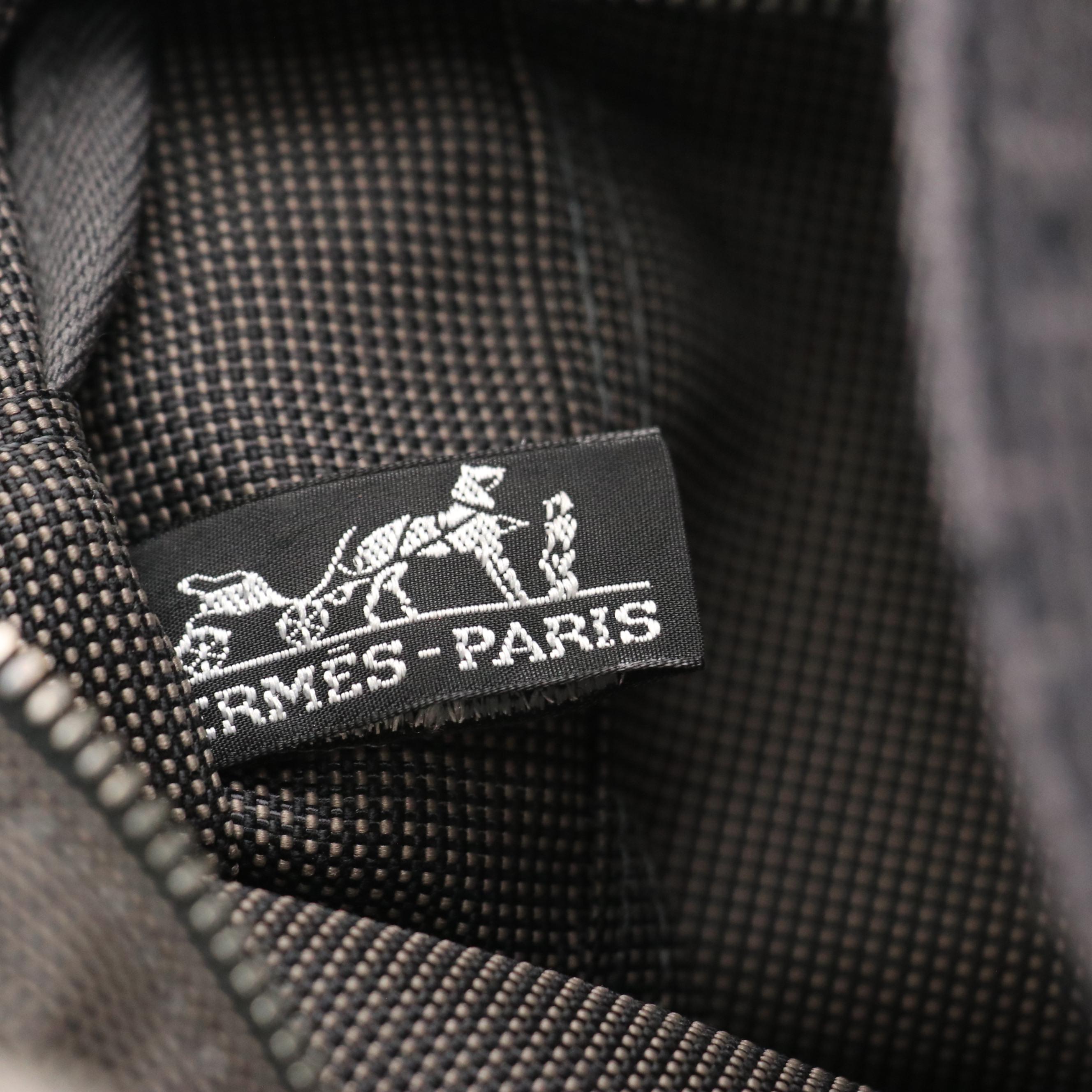 Hermès Toile Canvas Herline MM Tote in Black/Grey