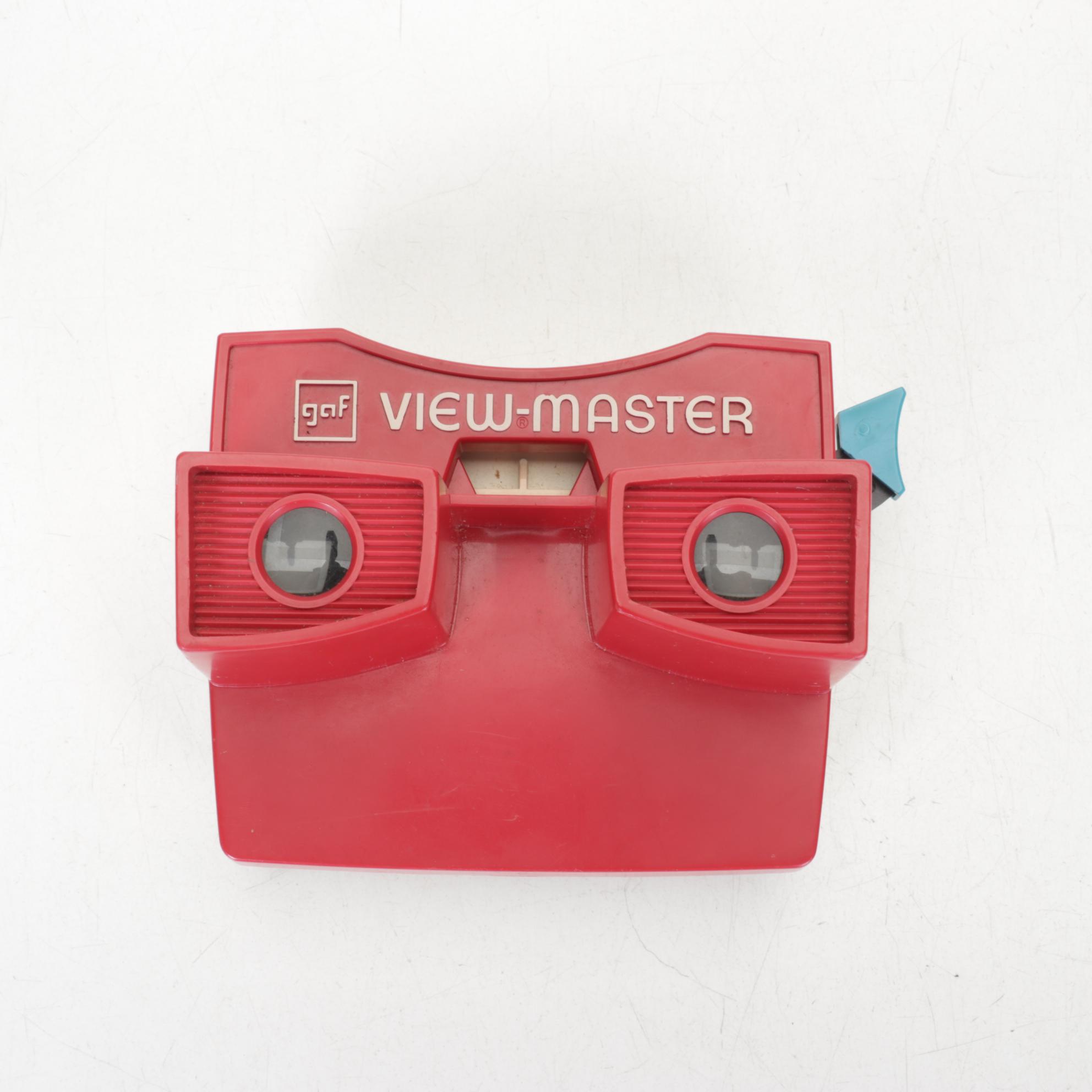 Gaf View-Master "Theatre in the Round" Projector and Stereoscope with Slides