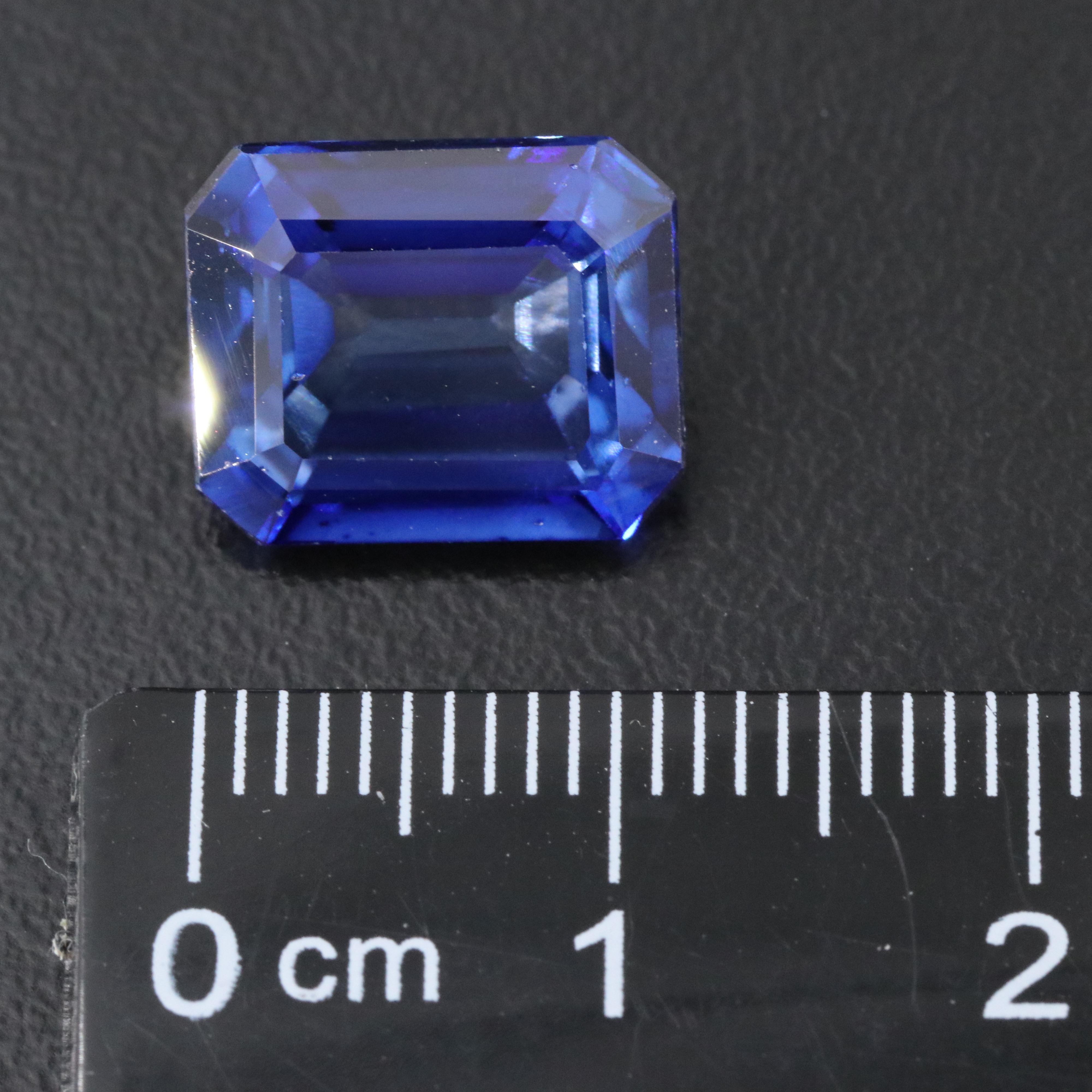 Loose 7.71 CT Lab Grown Sapphire