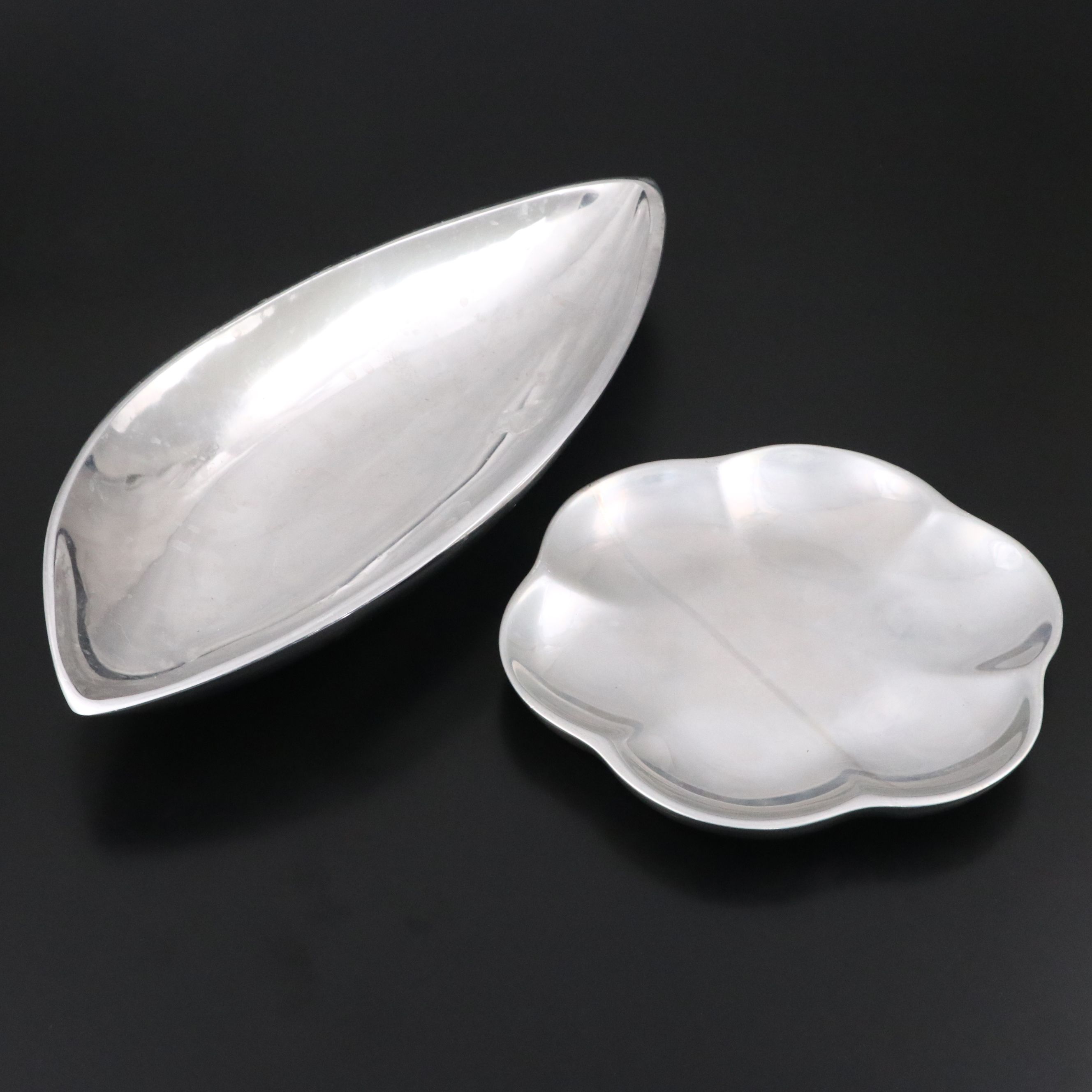 Nambé Scalloped and Oval Metal Trays