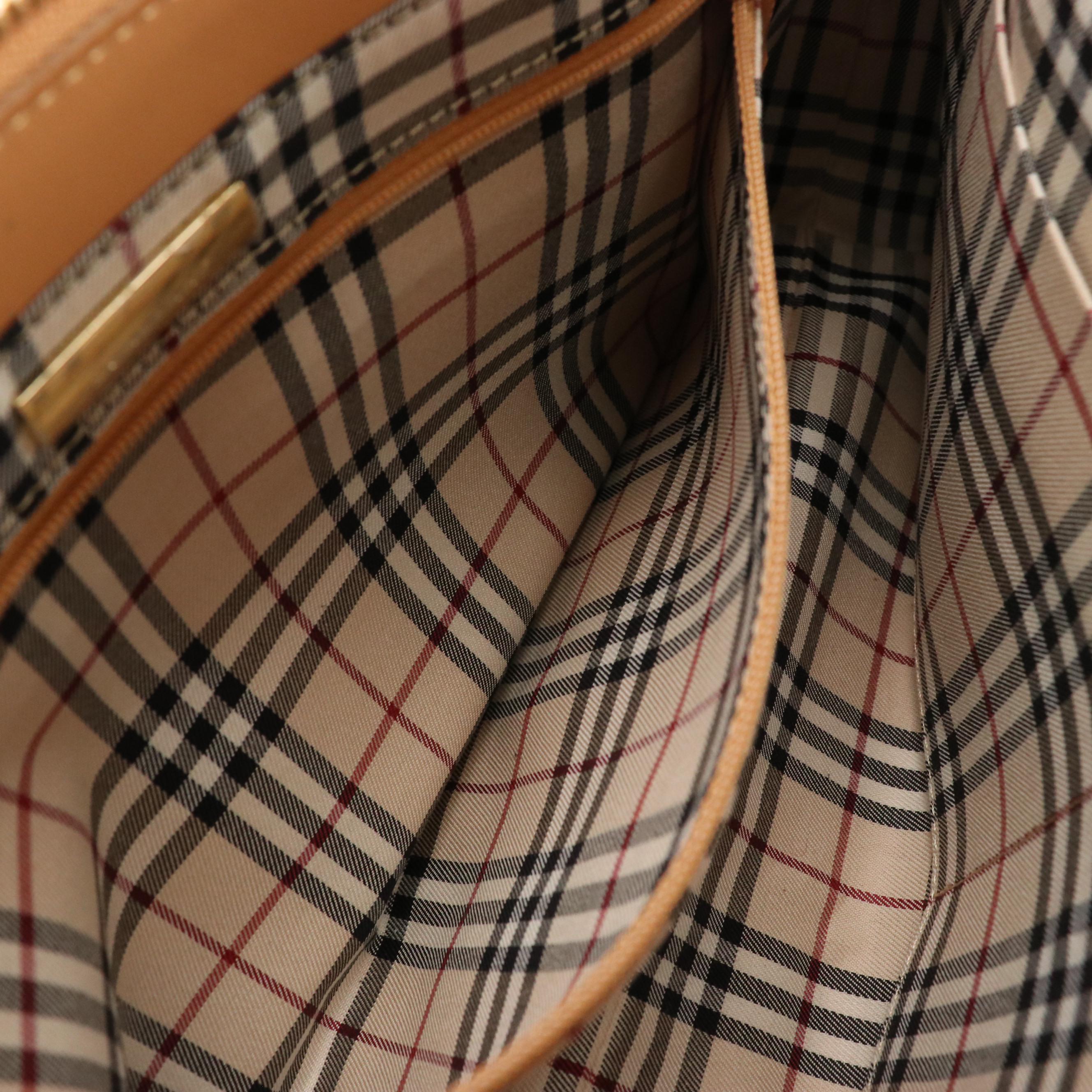 Burberry Horizontal Handbag in Tan Leather