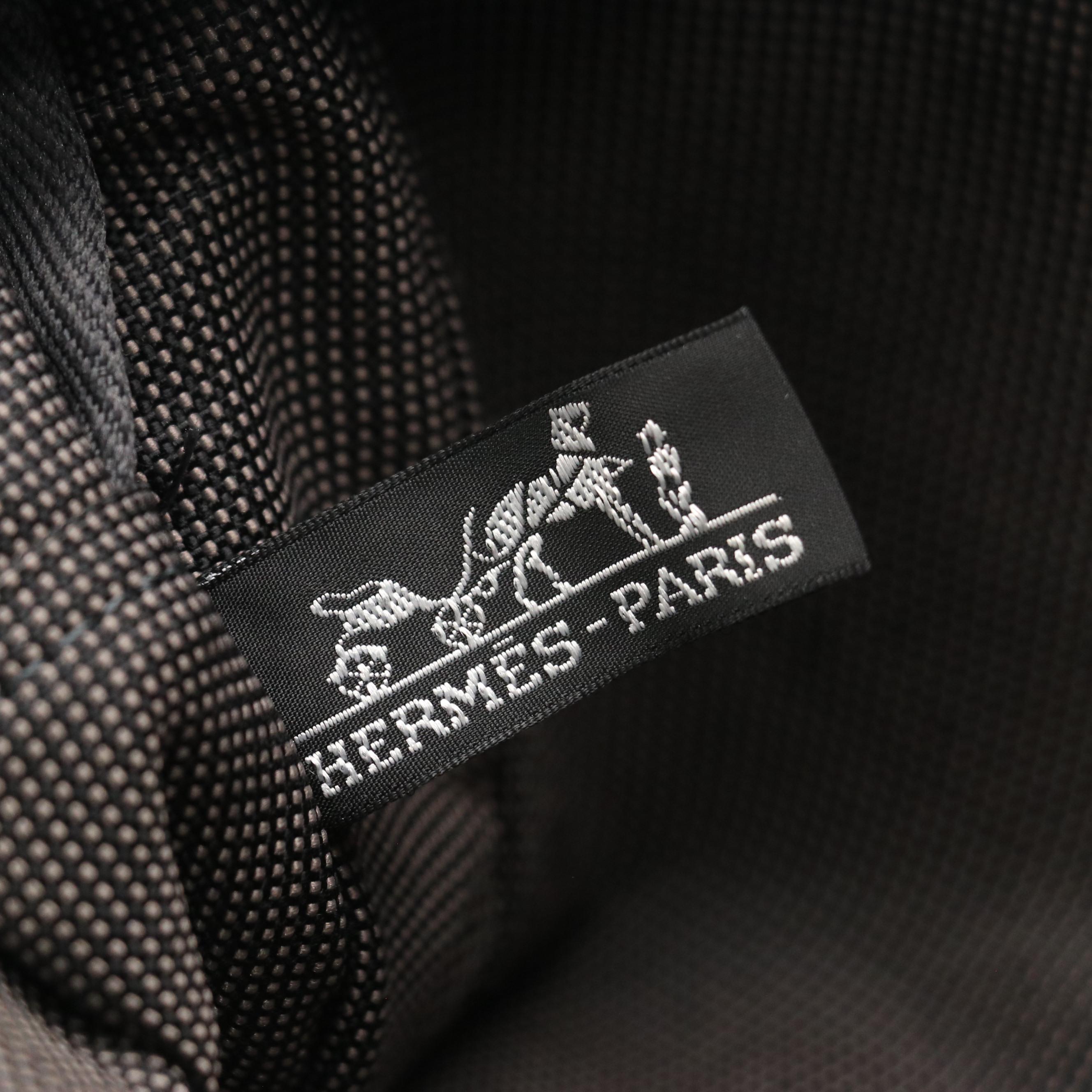 Hermès Toile Canvas Herline MM Tote in Black/Grey