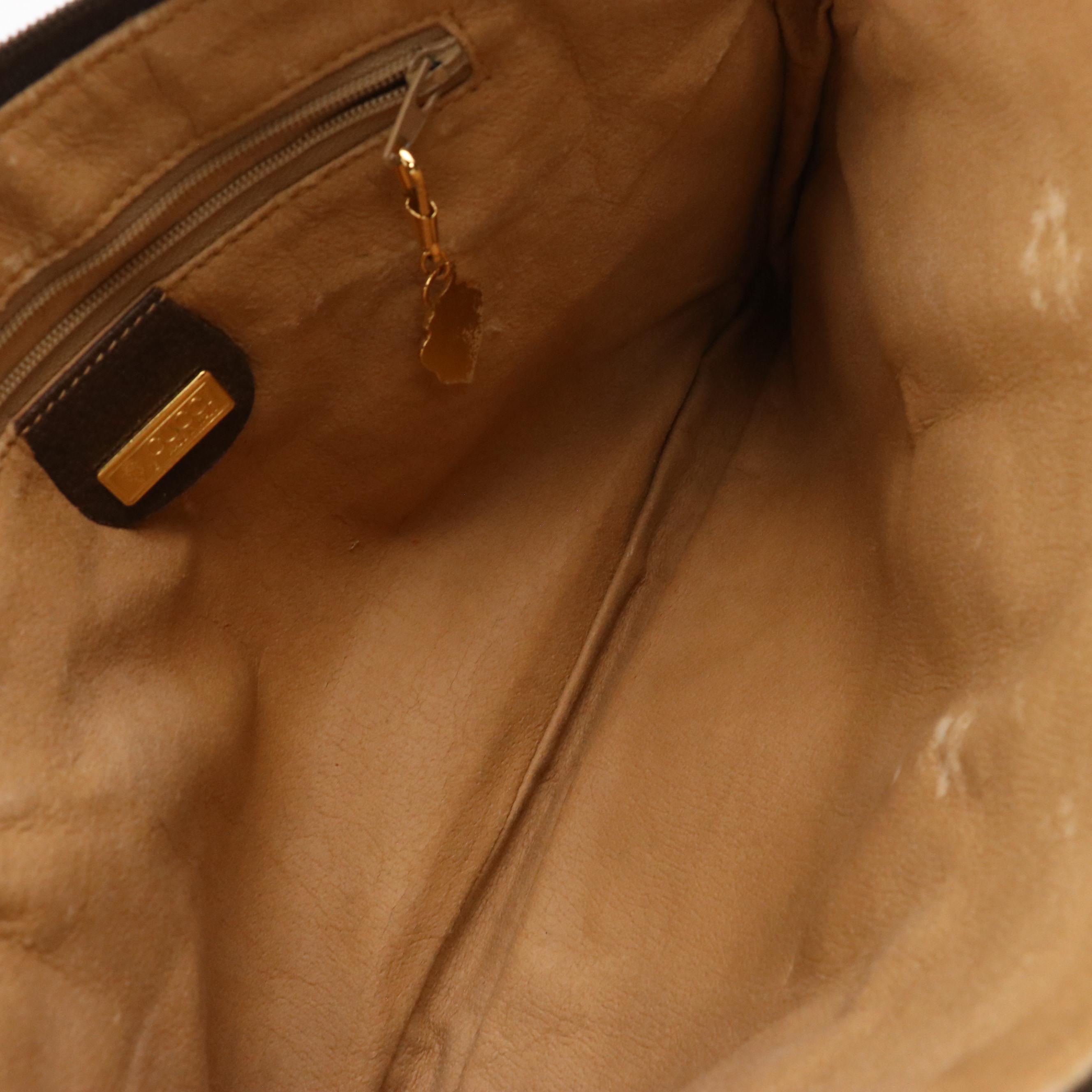 Gucci Vintage Zip Clutch in GG Supreme Coated Canvas and Brown Leather Trim