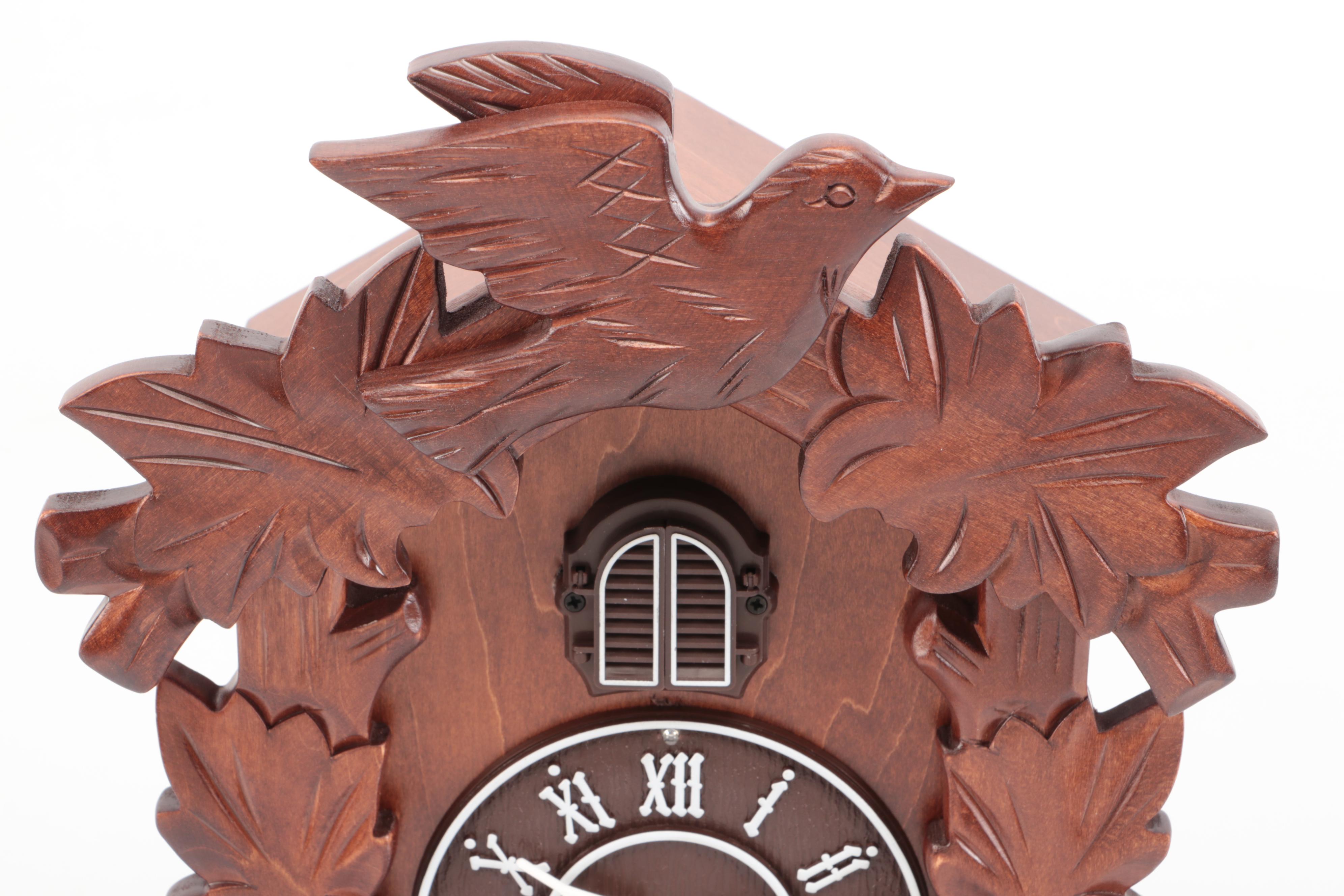 Rylai German Style Wooden Cuckoo Clock
