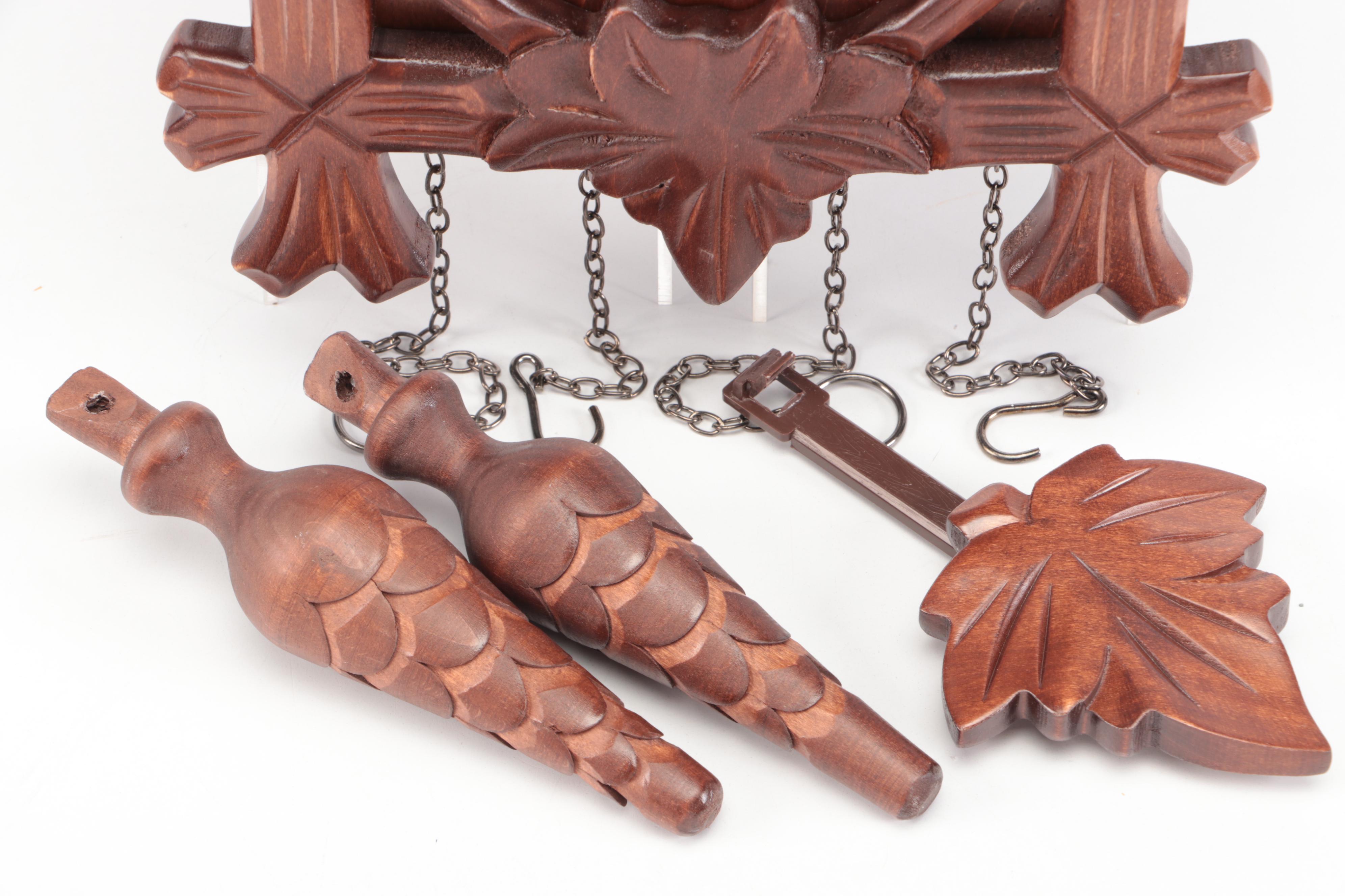 Rylai German Style Wooden Cuckoo Clock