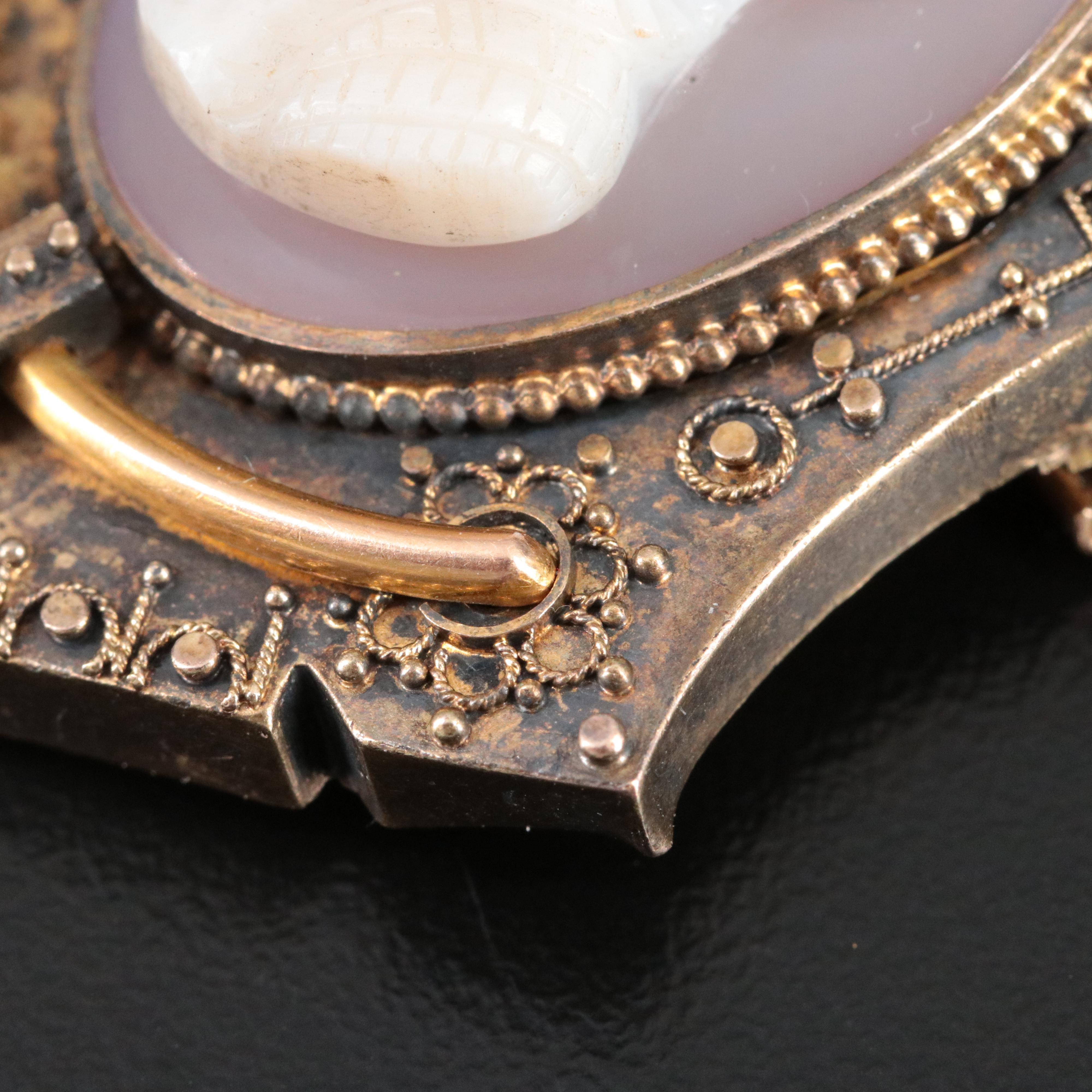 Victorian Renaissance Revival 10K Agate Cameo Converter Brooch