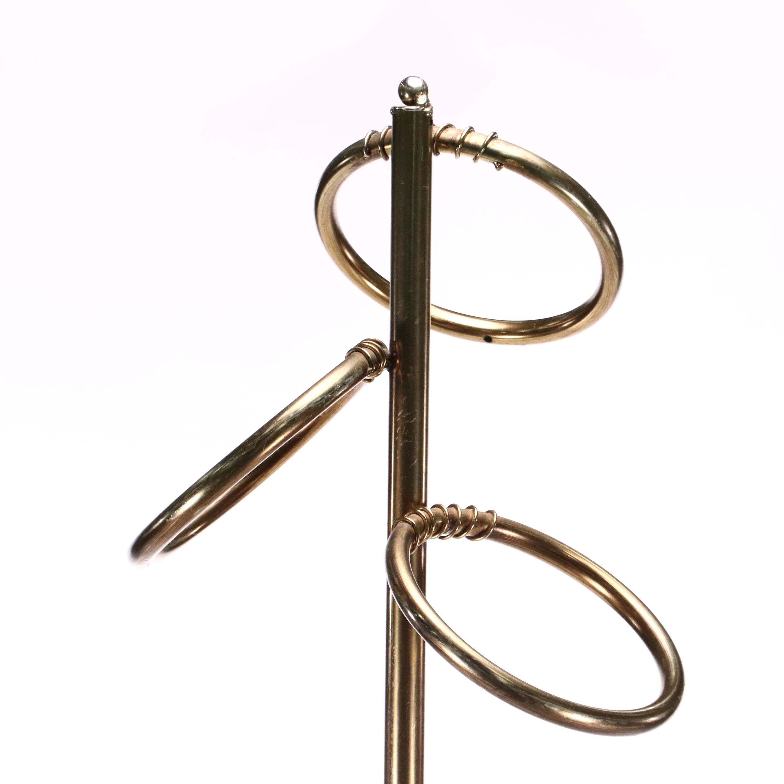 Brass Finish Standing Towel Rings