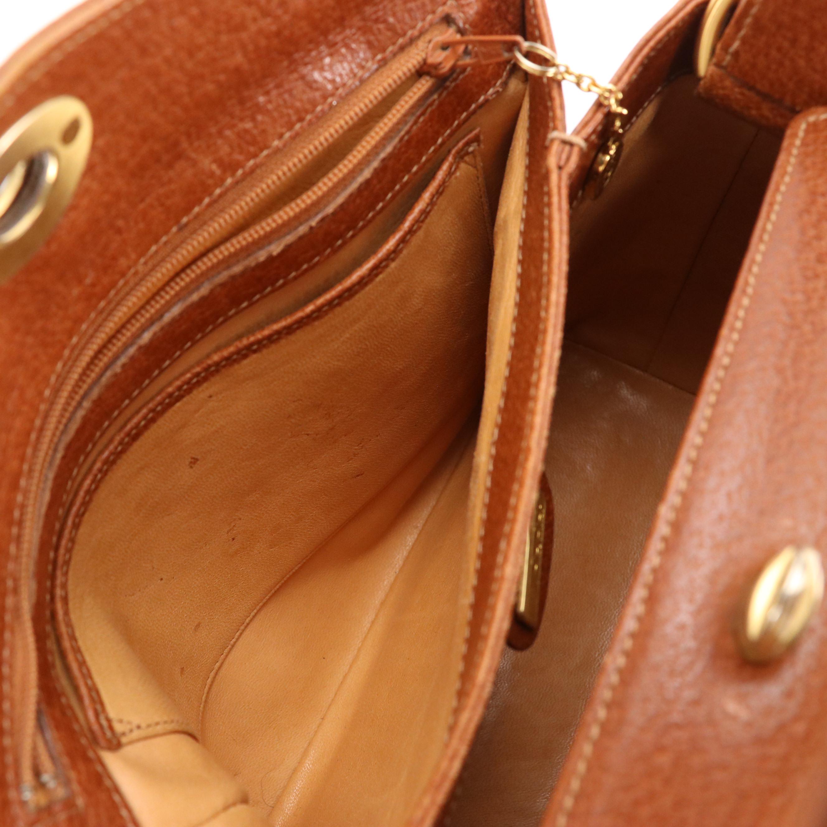 Gucci Top Handle Turnlock Handbag in Brown Cinghiale Leather