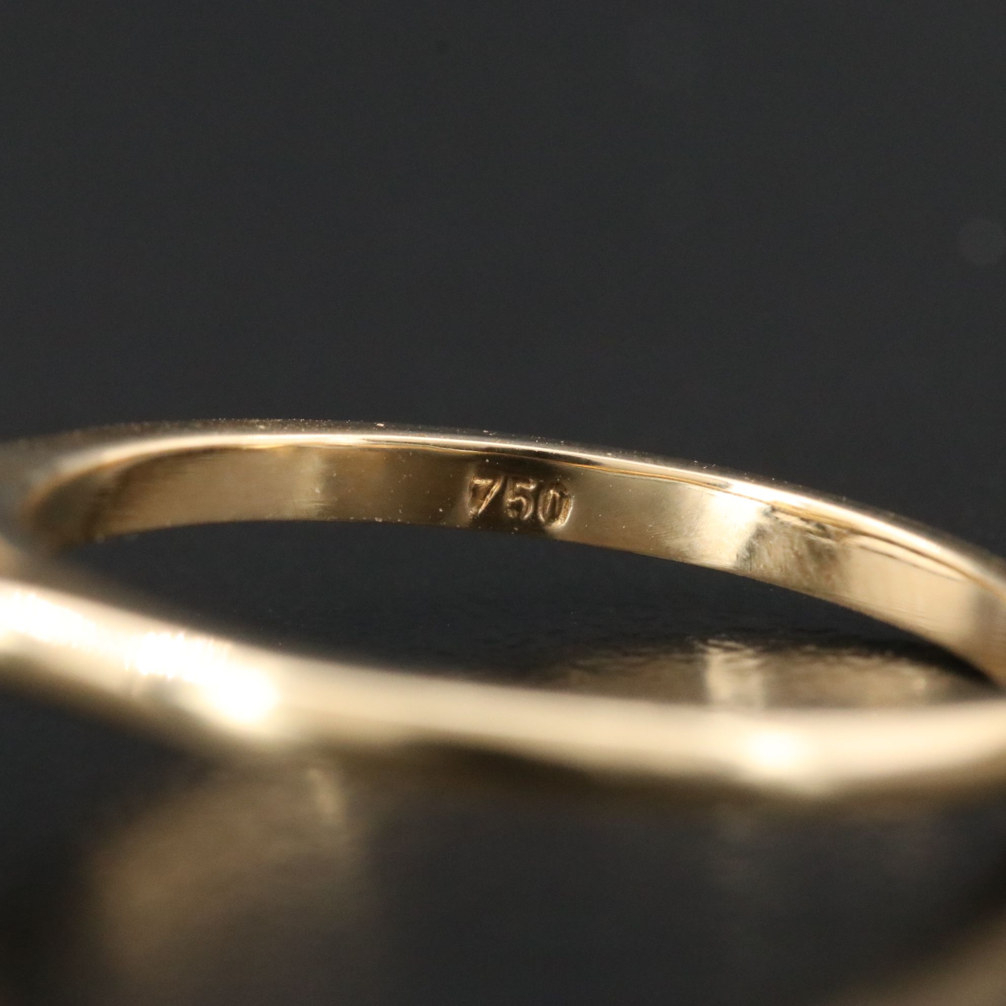 18K 5.03 CT Lab Grown Diamond Solitaire Ring with IGI Report