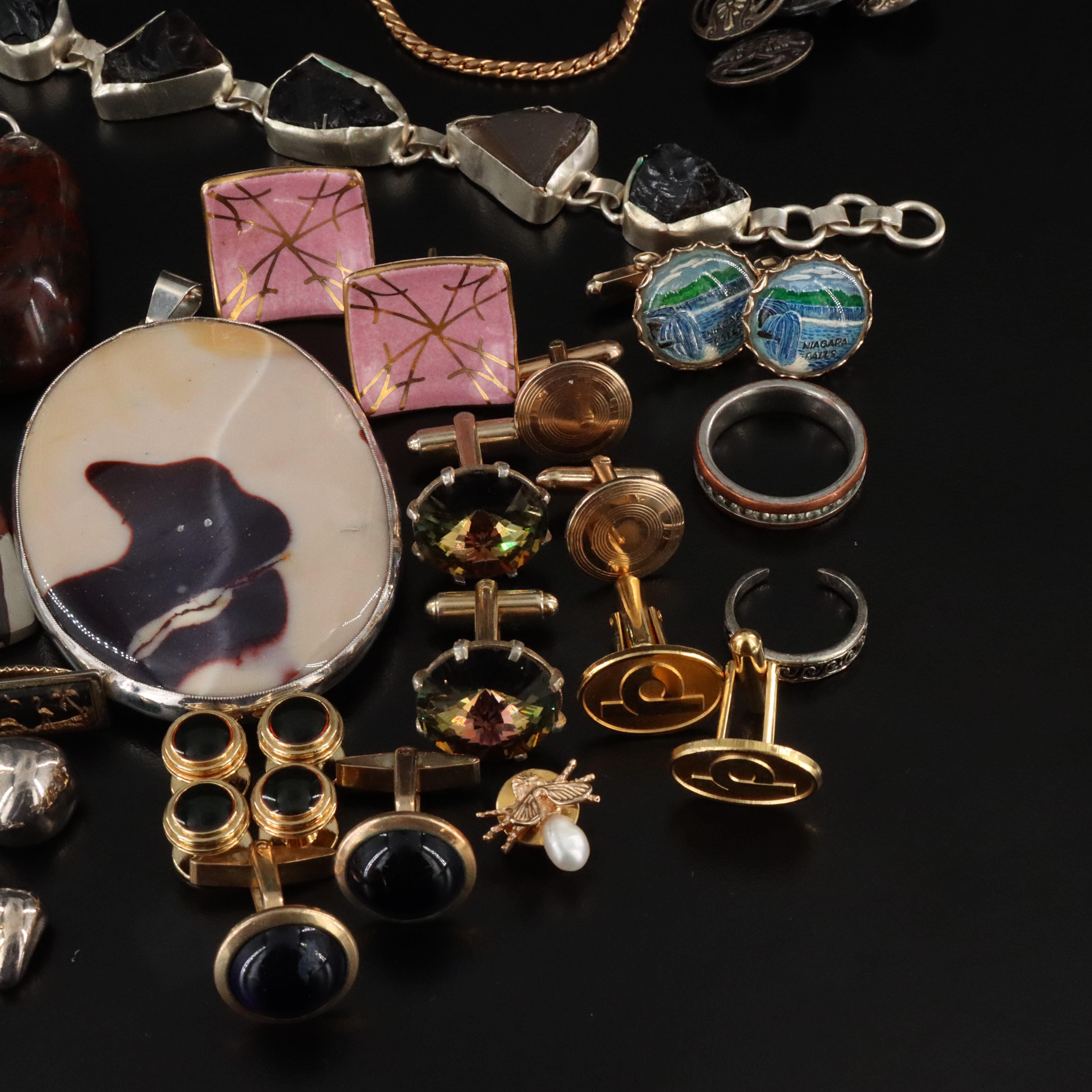 Jasper and Quartz Featured in Jewelry Collection